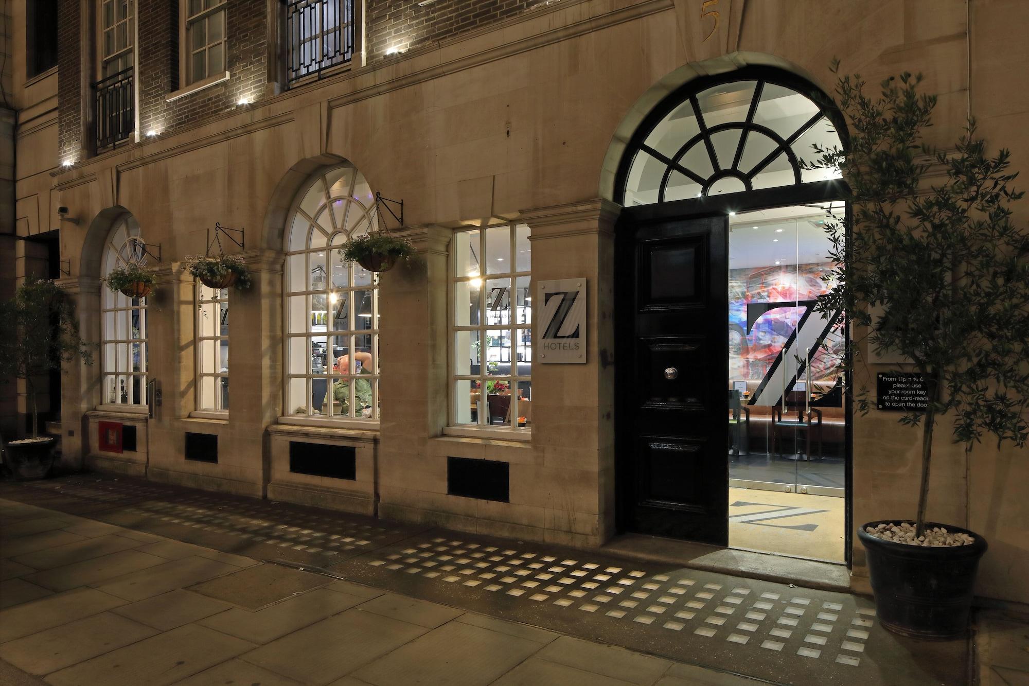 Vista Exterior The Z Hotel Victoria