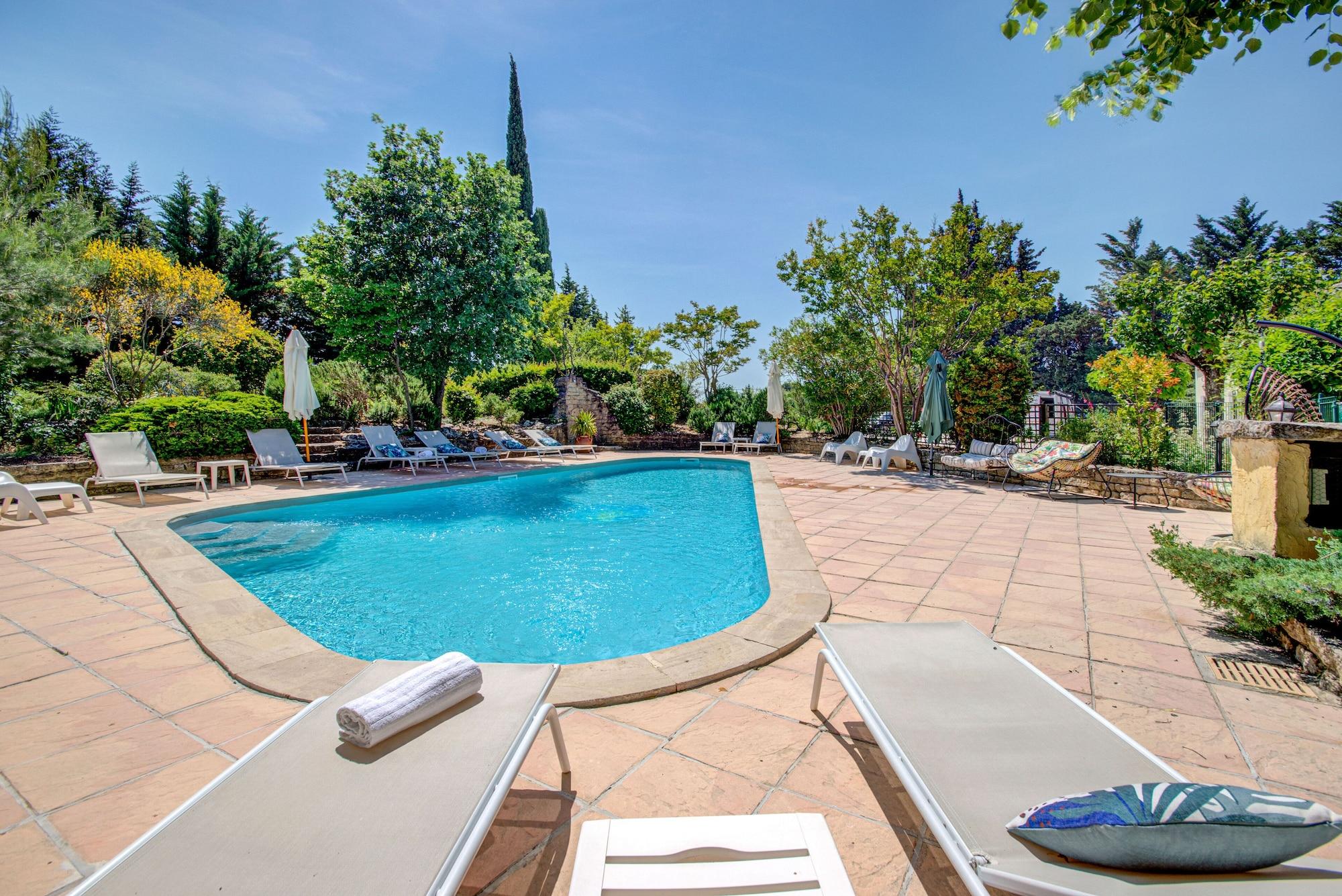 Spa Logis Hotel Le Blason de Provence