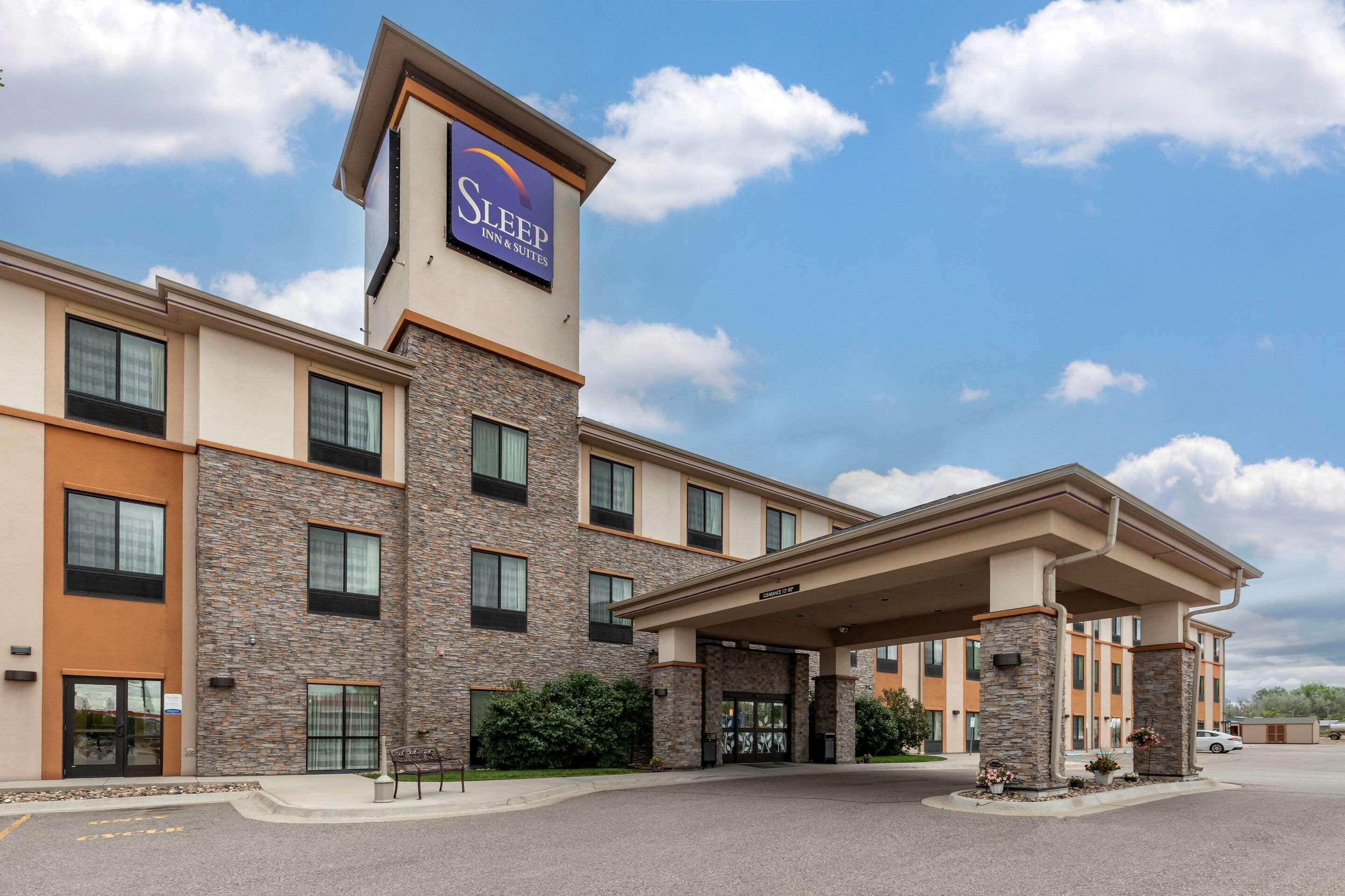 Vista Exterior Sleep Inn & Suites Miles City I-94
