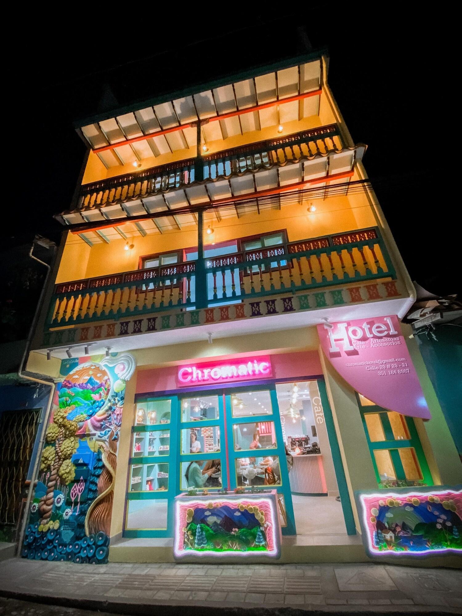 Vista Exterior Hotel Chromatic