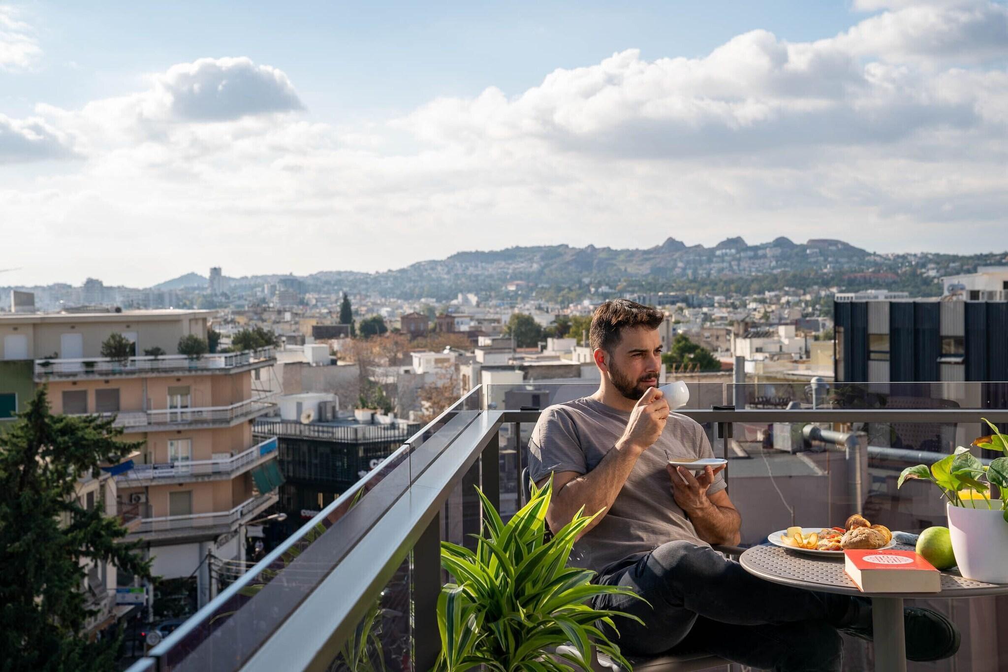 Vista Lobby Chroma Fashion Rooms & Apartments