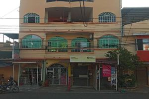 Alojamiento - HOSTAL LA GRAN FAMILIA