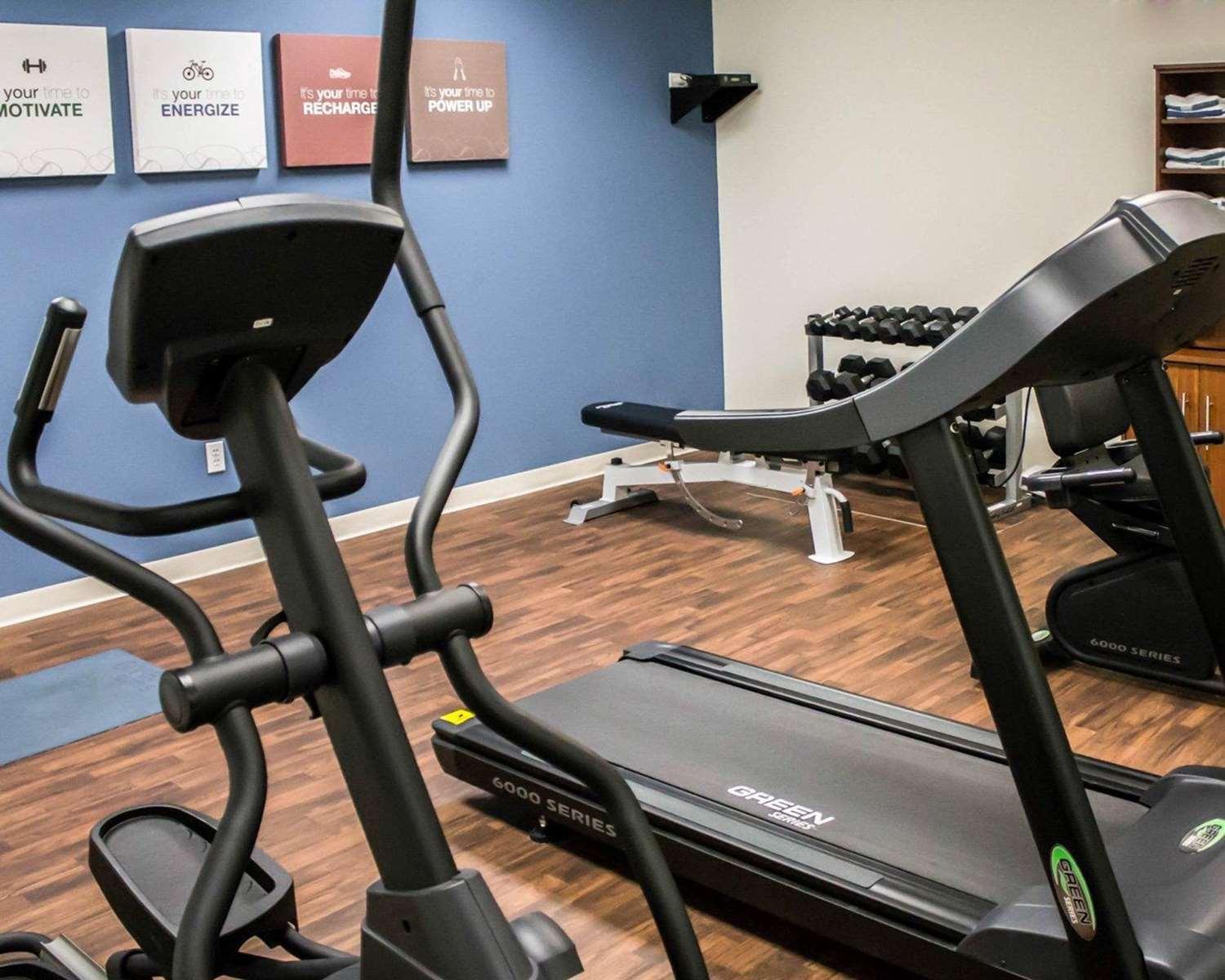 Gimnasio Comfort Suites Lake George