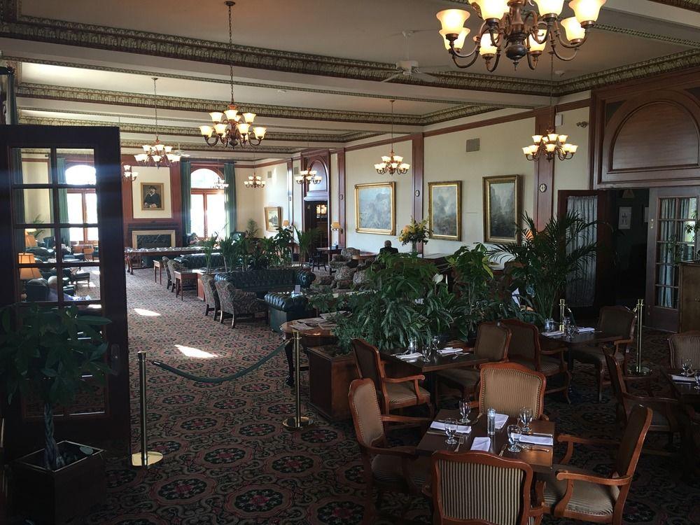Restaurant The Union Club of British Columbia