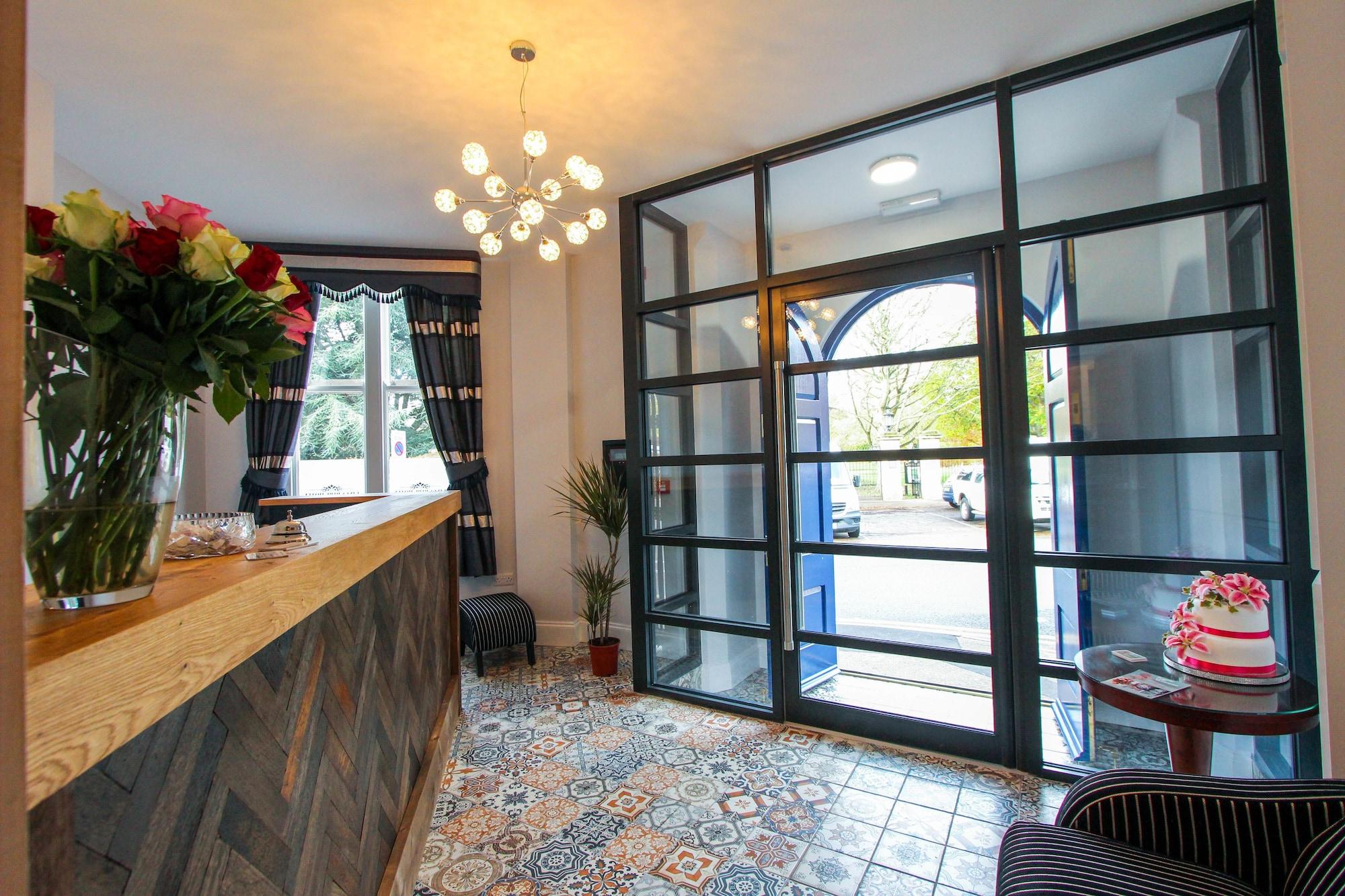 Vista Lobby Kings Park Hotel