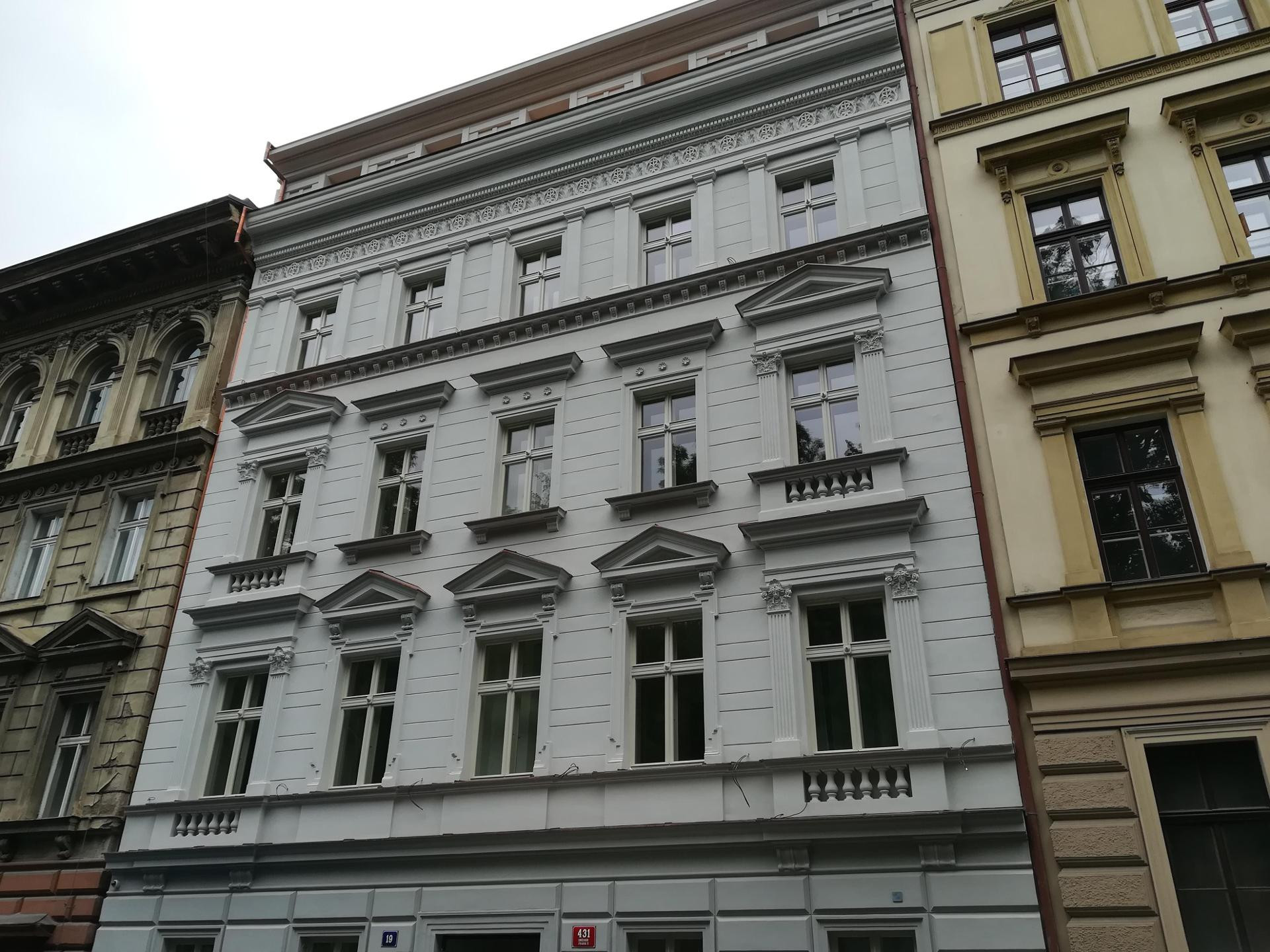 Vista Exterior Chevron Design Hotel Prague