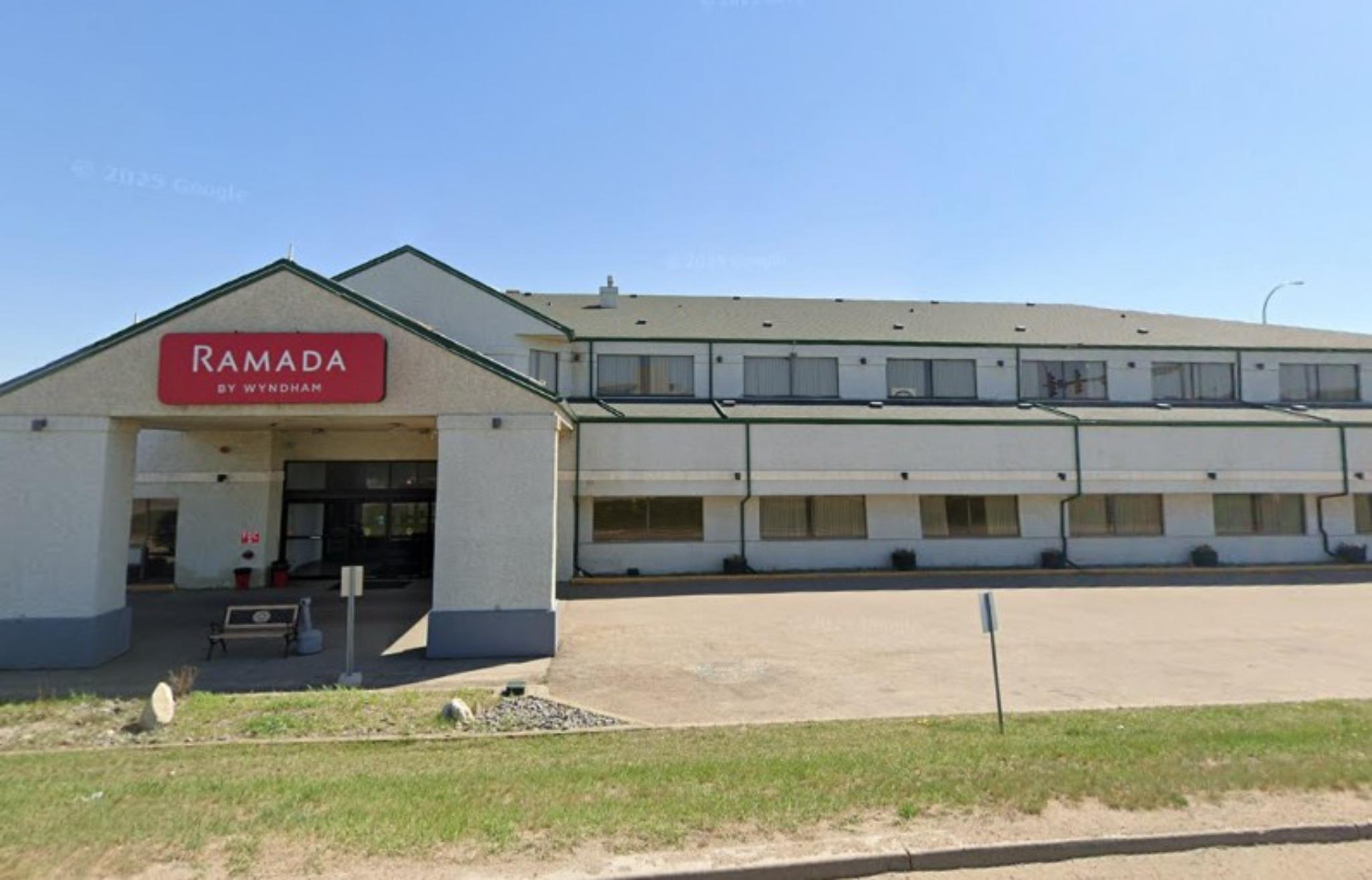 Vista Exterior Ramada by Wyndham Nisku Edmonton Airport
