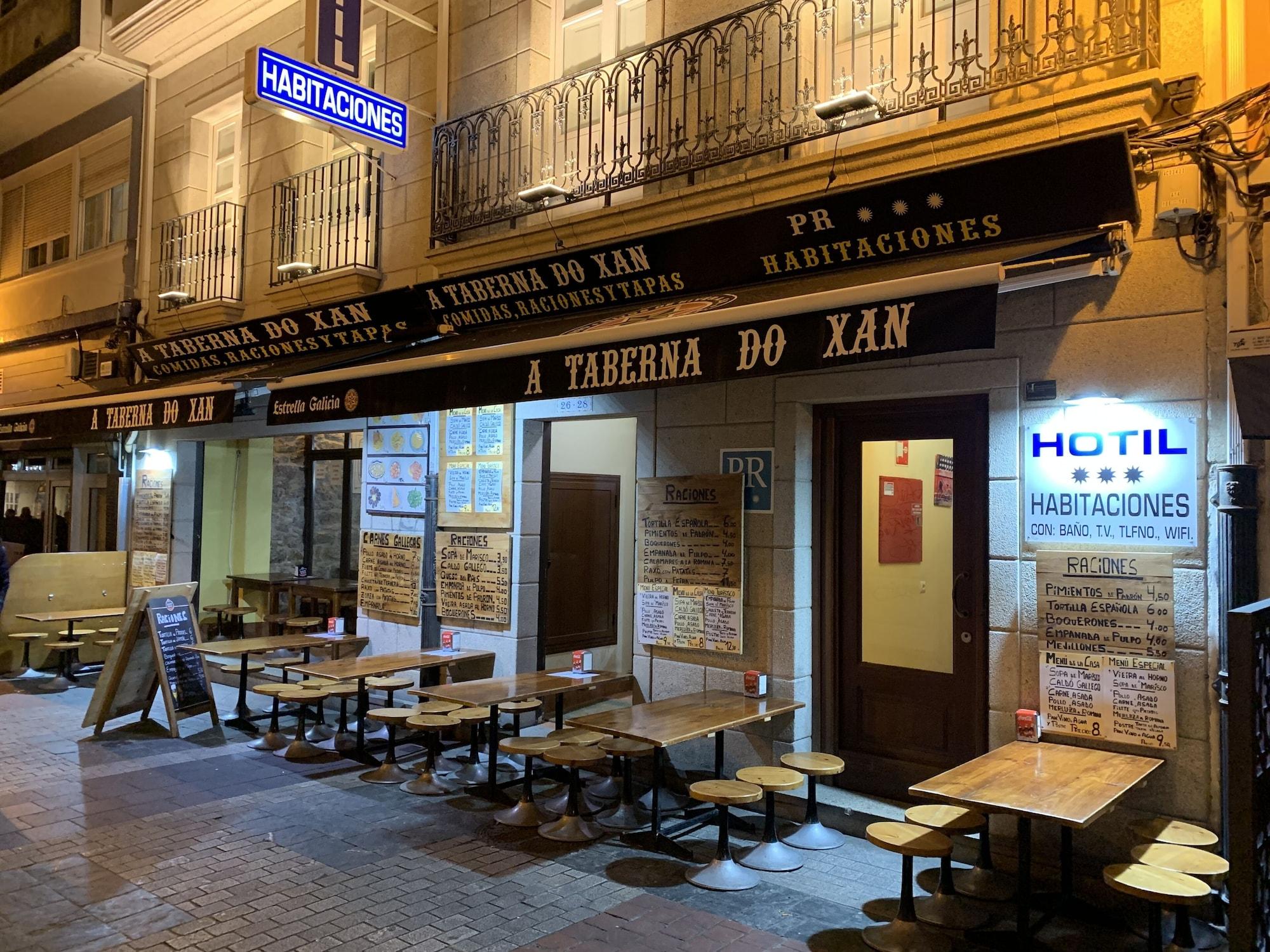 Varios Hostal Hotil
