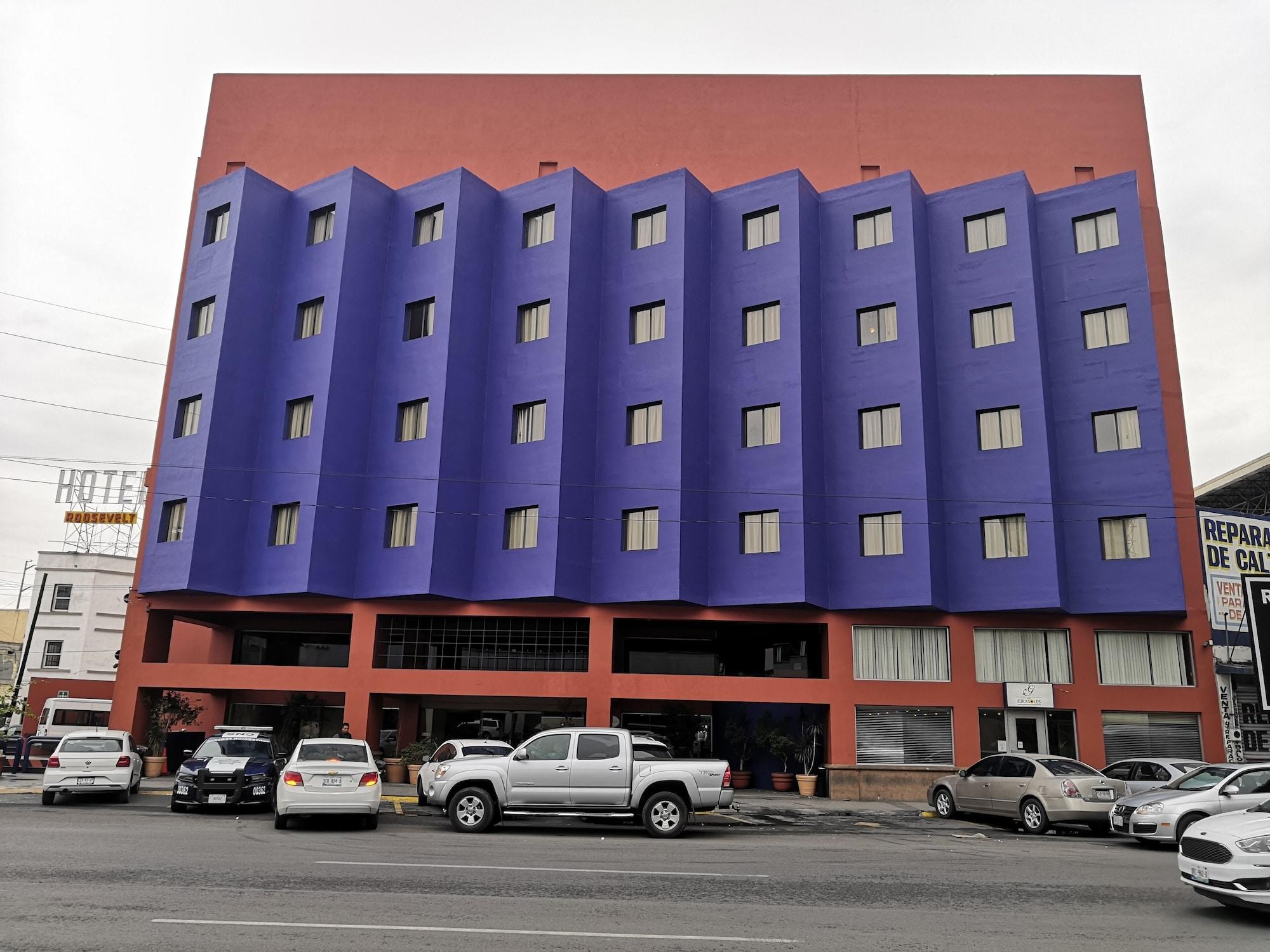Vista Exterior Hotel Son-Mar Monterrey Centro