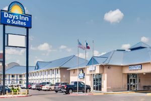 Alojamiento - Days Inn & Suites by Wyndham Laredo