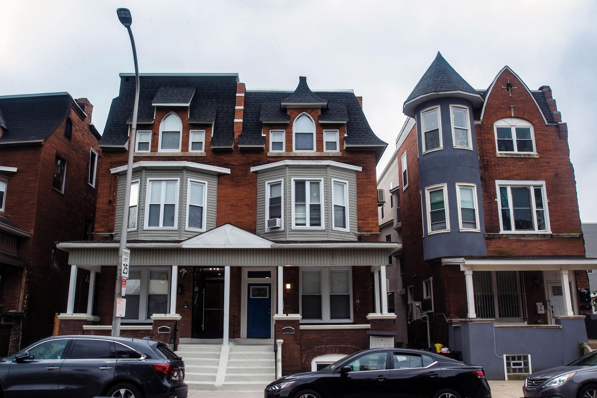 Varios Diamond Suites Philadelphia Center