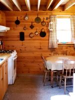 Alquiler Vacacional - Cozy Cabin located over 30 acres of land
