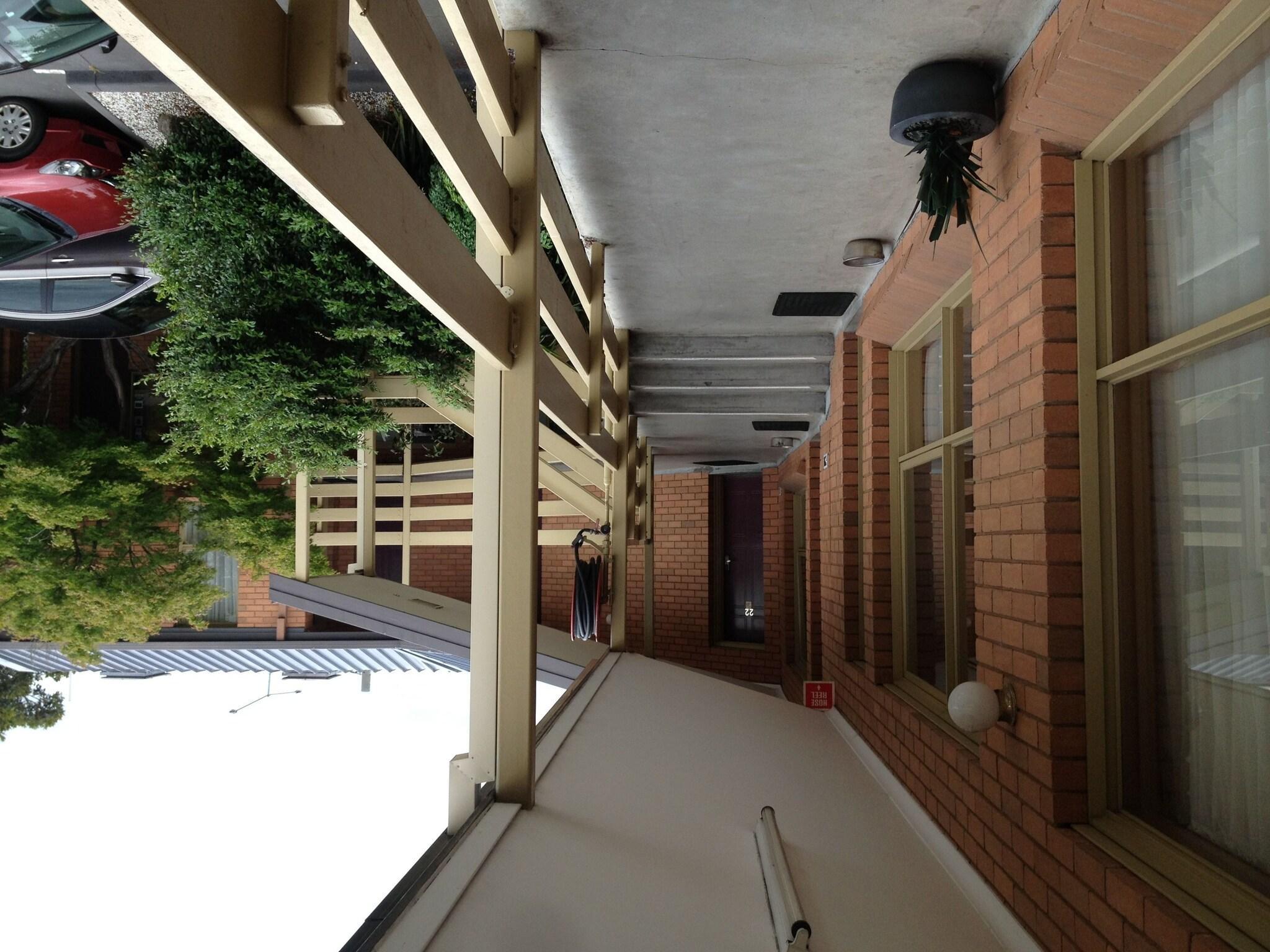 Varios Essendon Motel