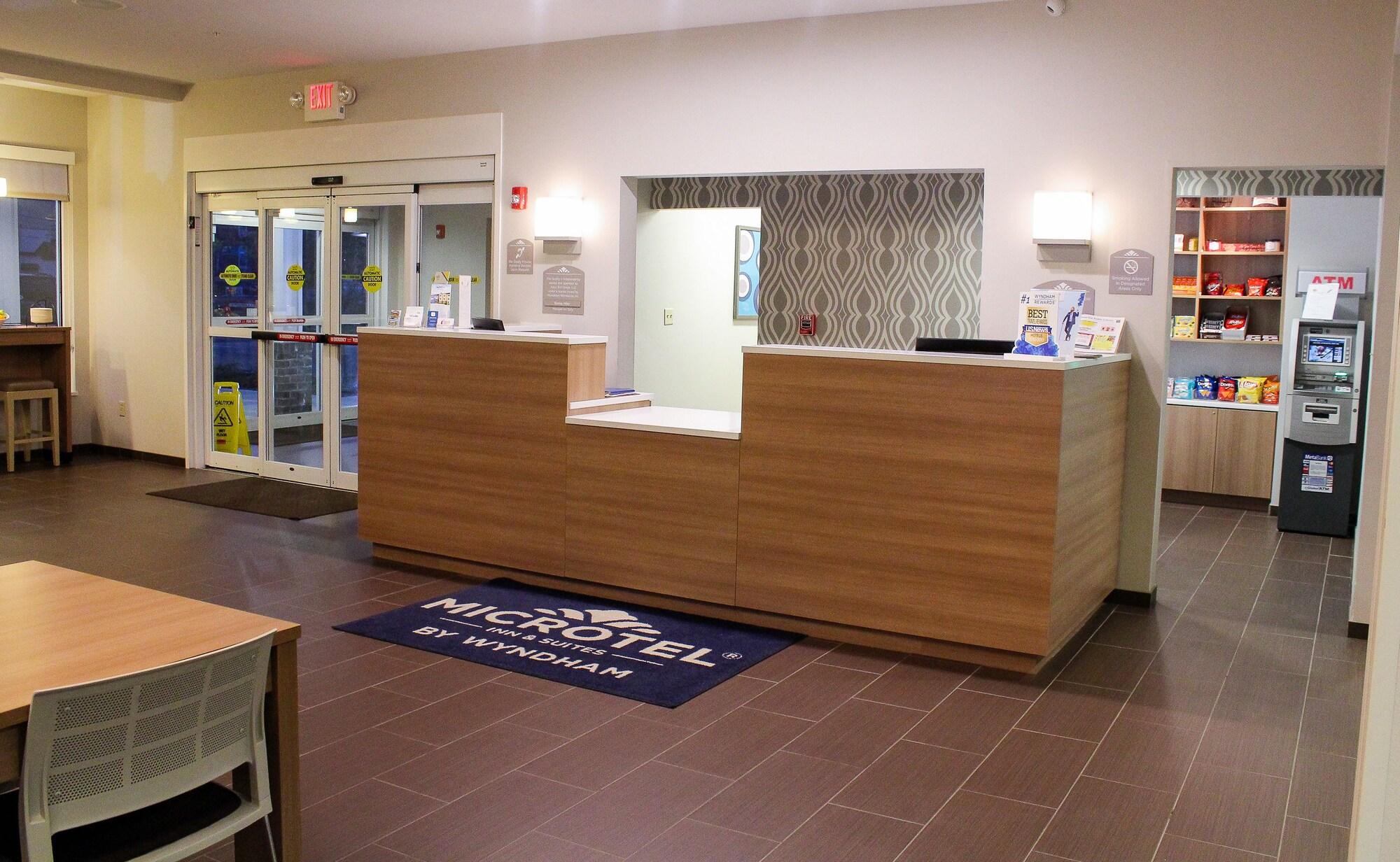 Vista Lobby Microtel by Wyndham Penn Yan Finger Lakes Region