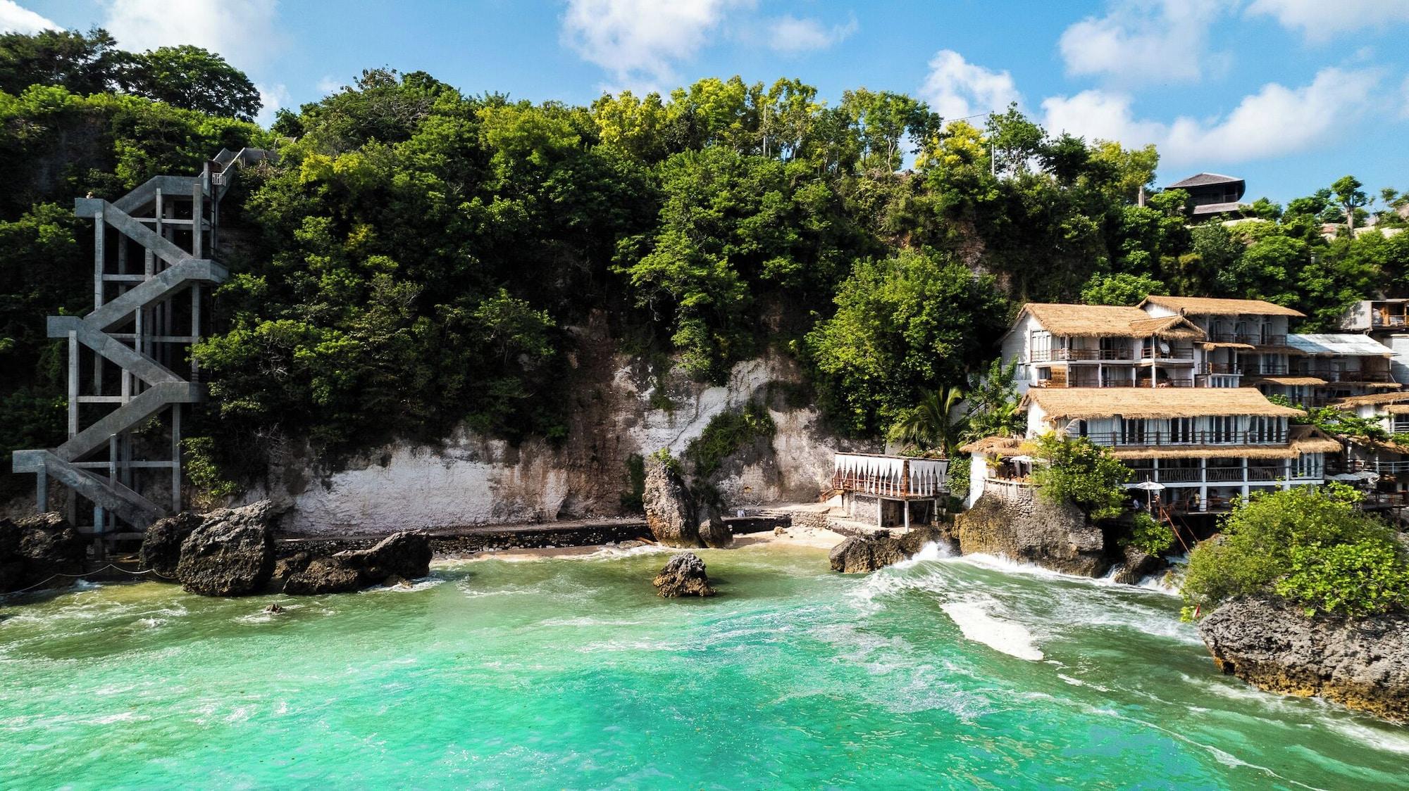 Vista Exterior Dreamsea Uluwatu