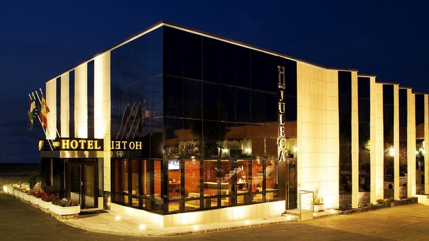 Varios Hotel Juleca