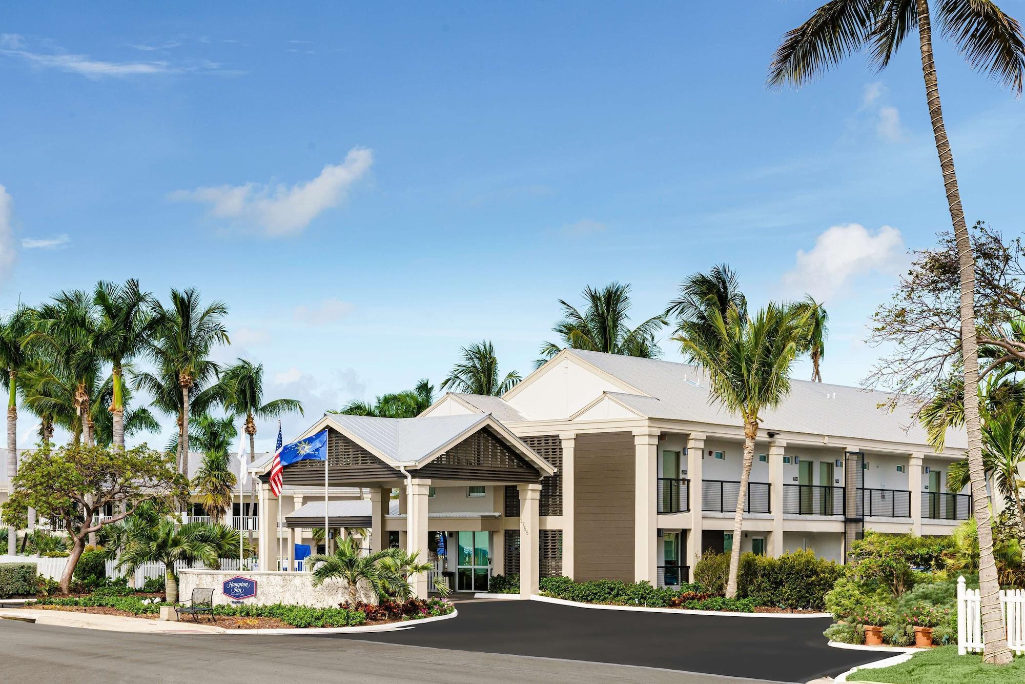 Vista Exterior Hampton Inn Key West FL