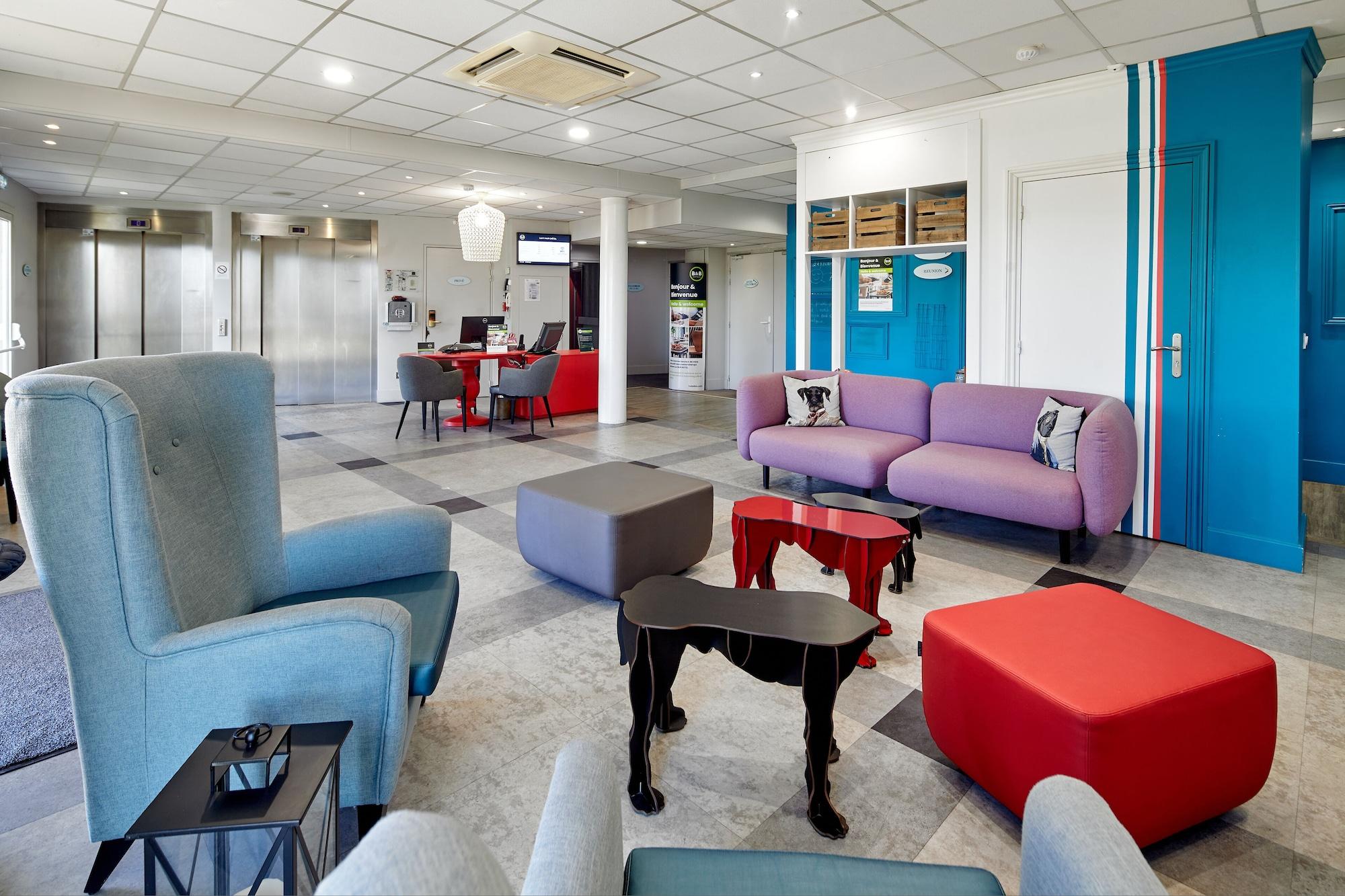 Vista Lobby B&B HOTEL Saint-Maur Créteil