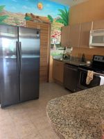 Alquiler Vacacional - Beachfront 2 BR/2 BA Condo Del Mar with Pool at Colibri!