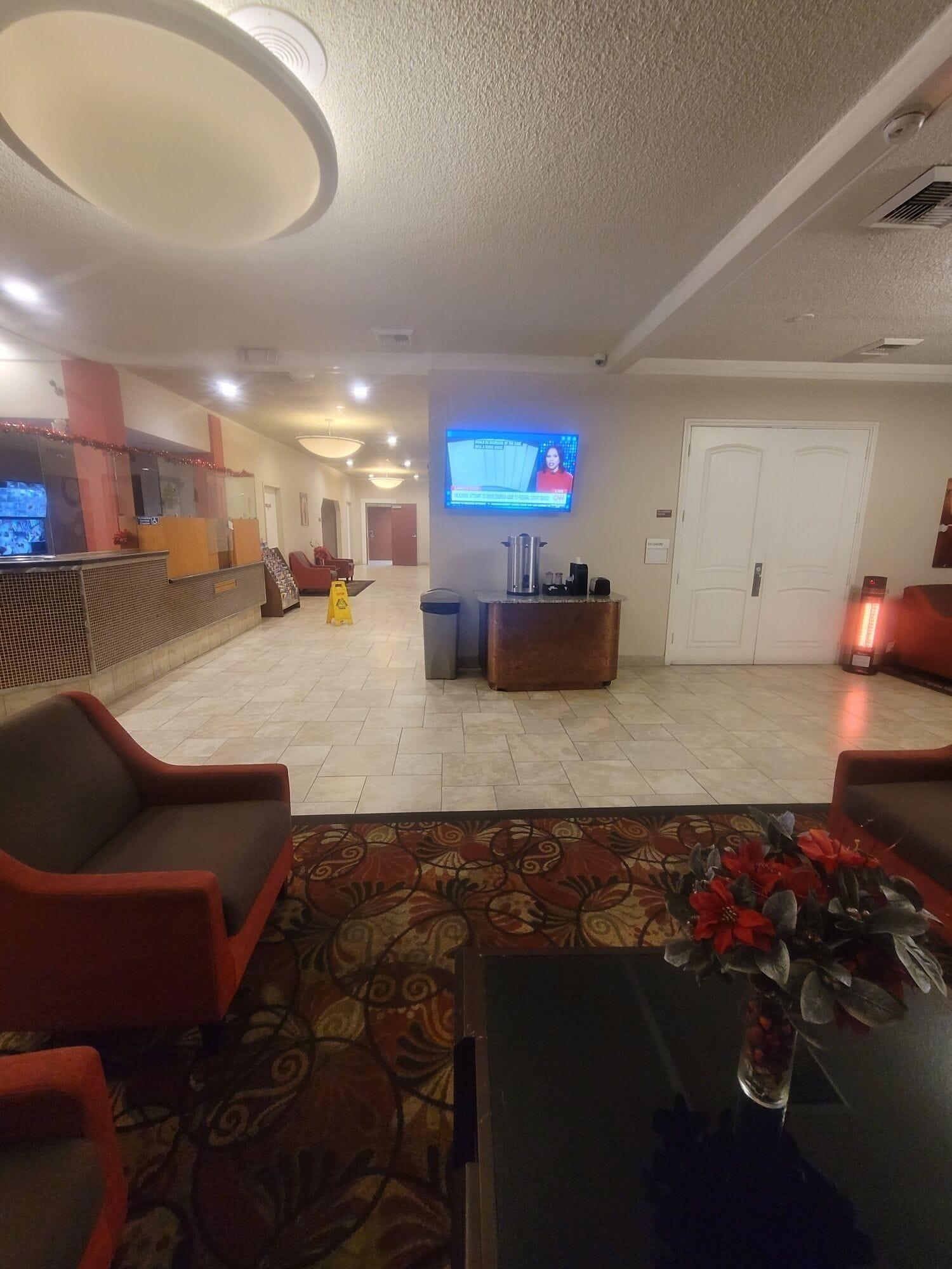 Vista Lobby Ramada by Wyndham Sacramento