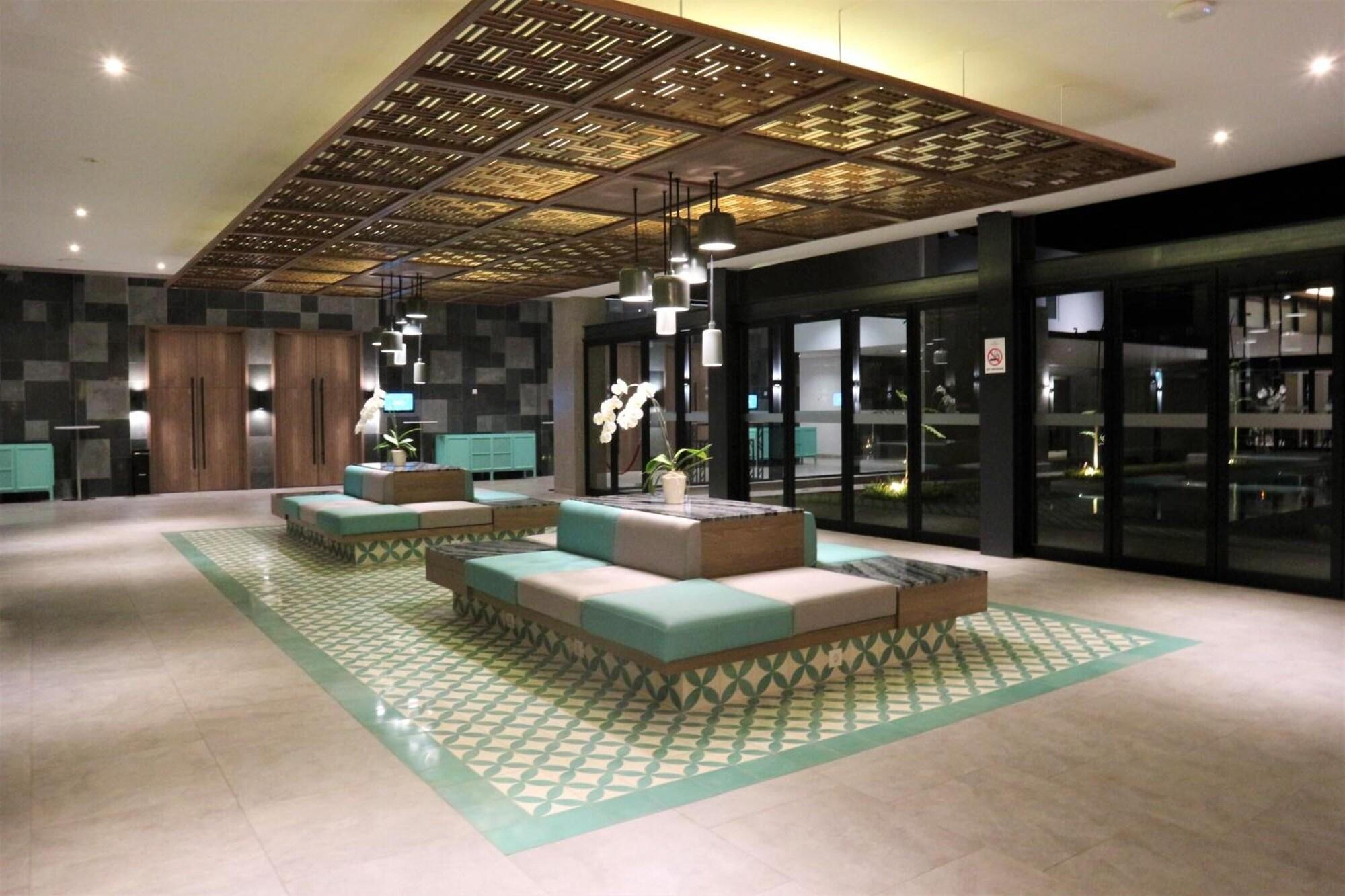 Vista Lobby Santika Premiere Hotel Garut