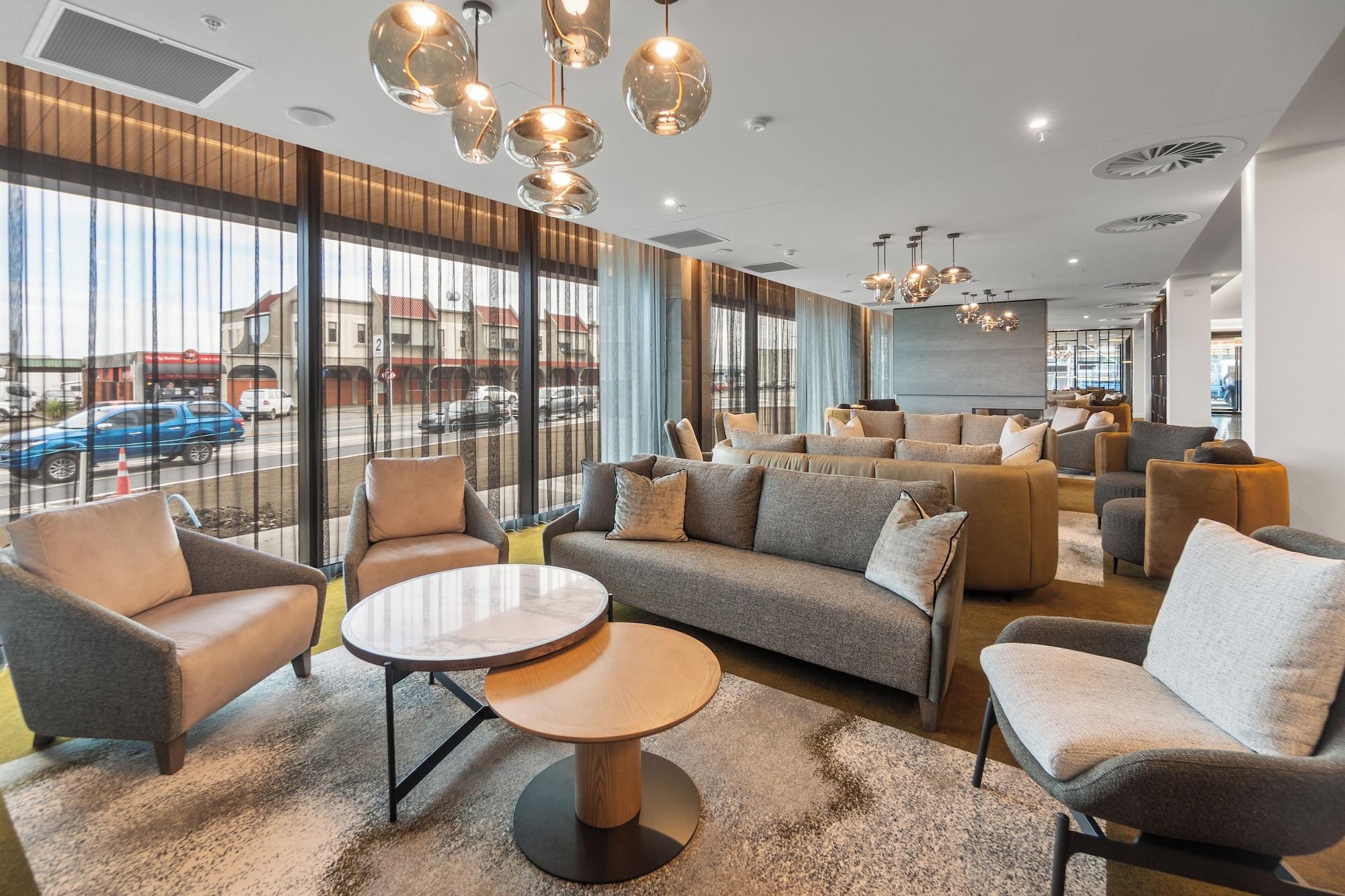 Vista Lobby Distinction Invercargill Hotel