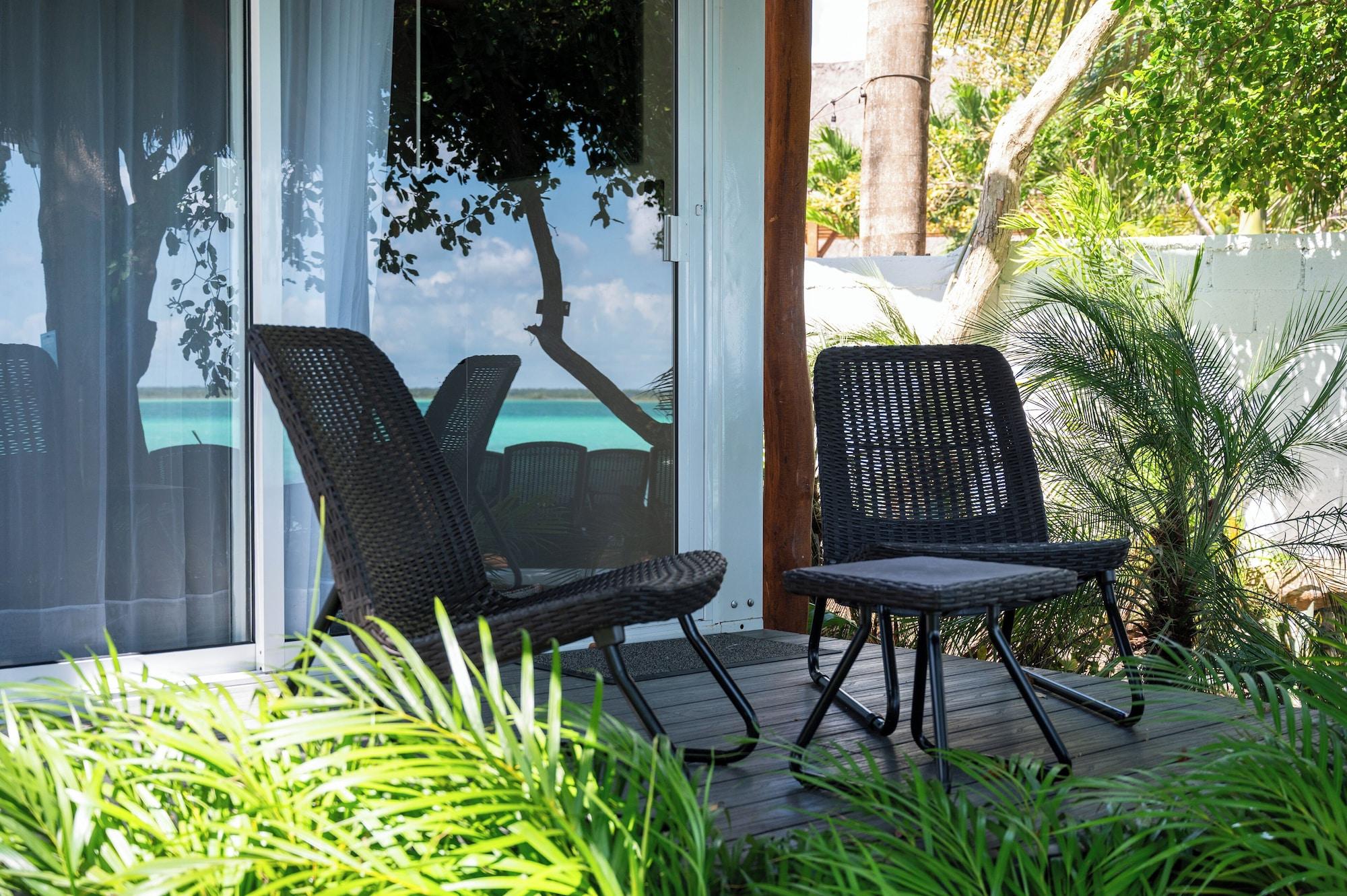 Equipamiento de Habitación Casa Aakal Lagoon Front