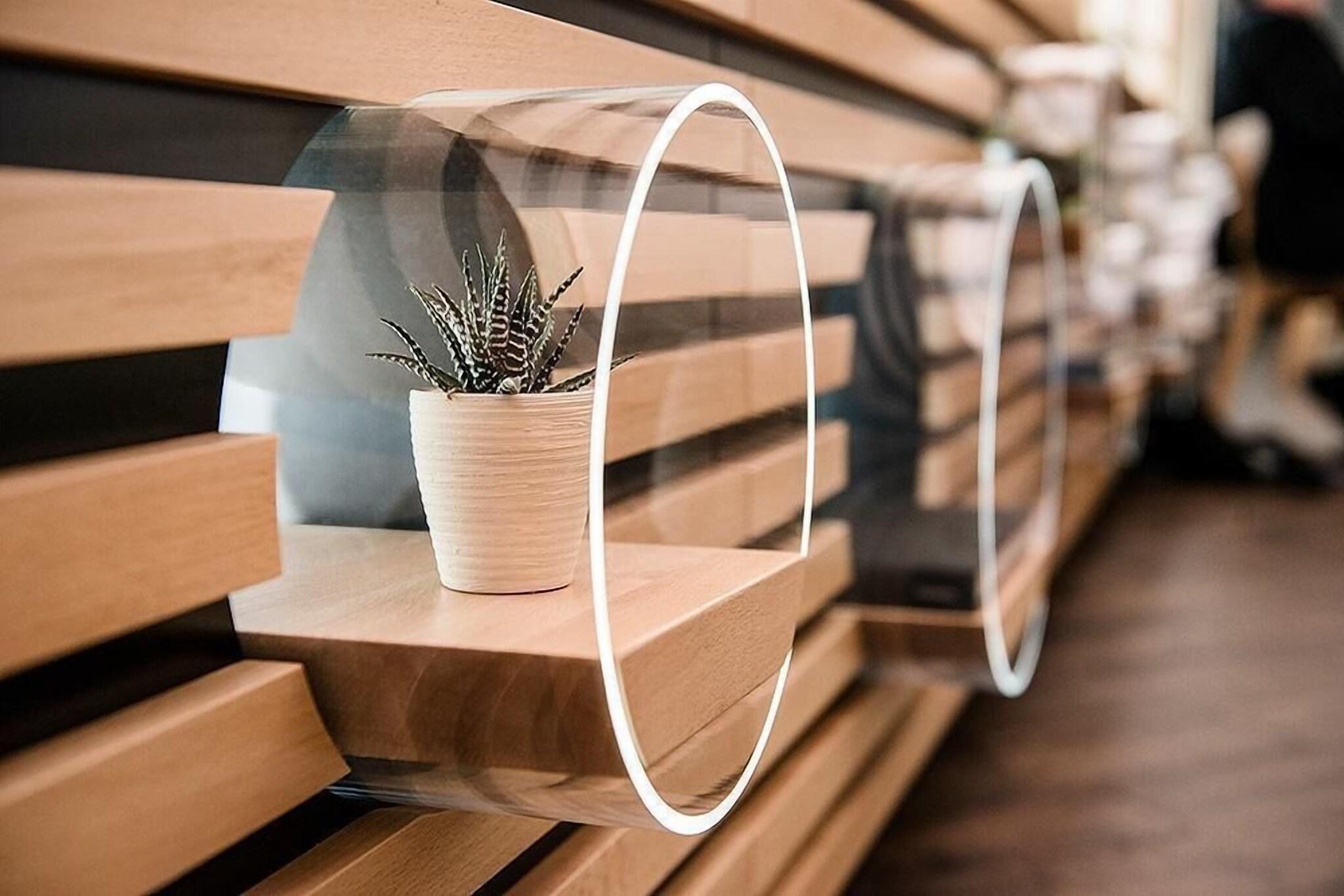 Vista Lobby Hotel Alpha