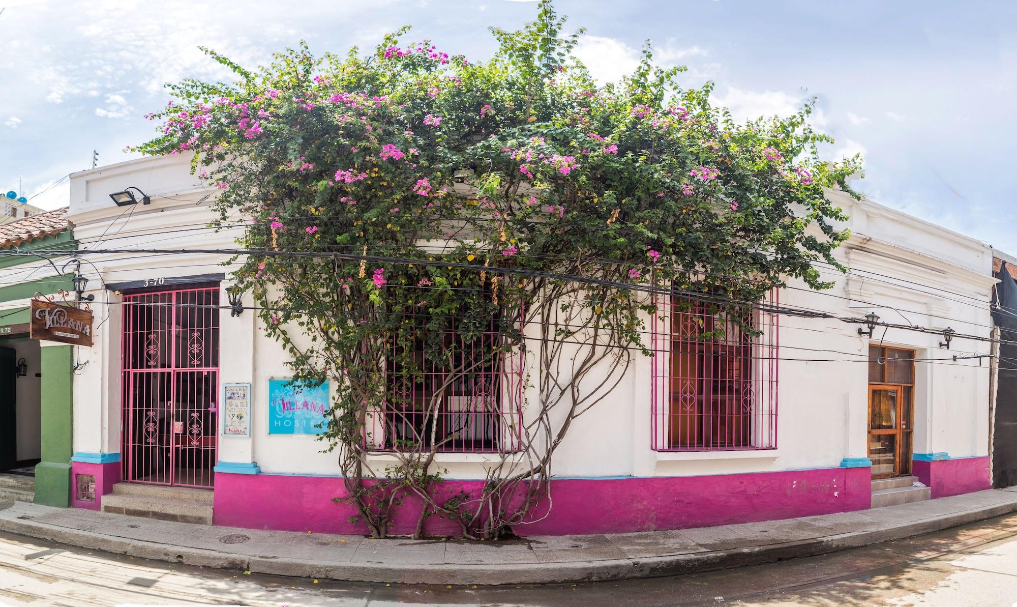 Vista Exterior La Villana Hostel