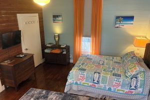 Alquiler Vacacional - 4 blocks from Duval and 7 blocks from the beach