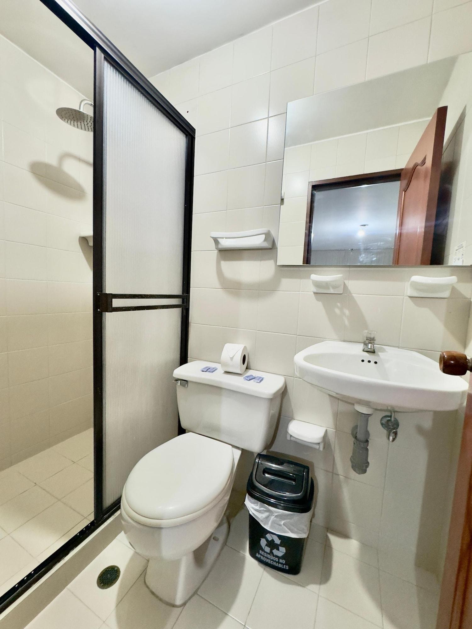 Equipamiento de Habitación Hotel Pereira Central