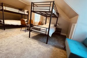 Alojamiento - Moffat Independent Hostel