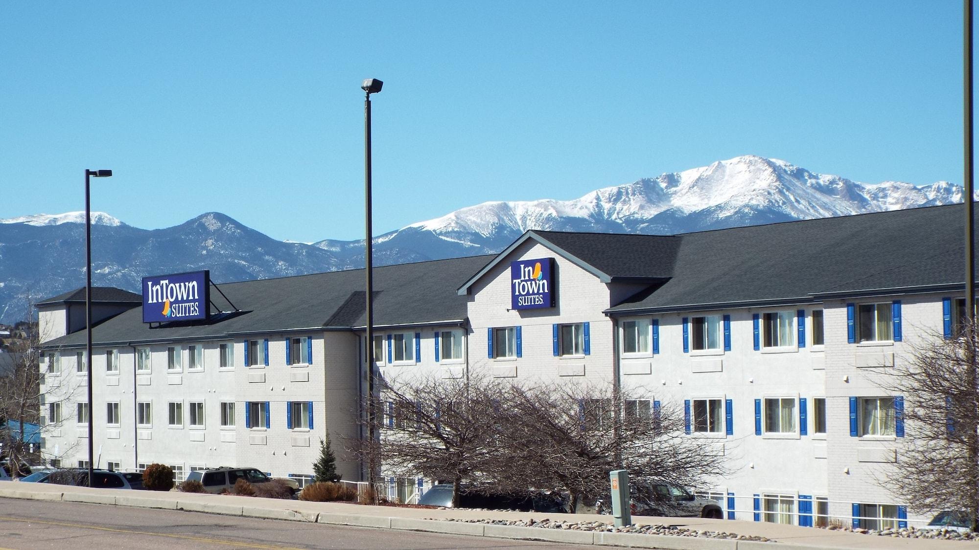 Vista Exterior InTown Suites Extended Stay Colorado Springs