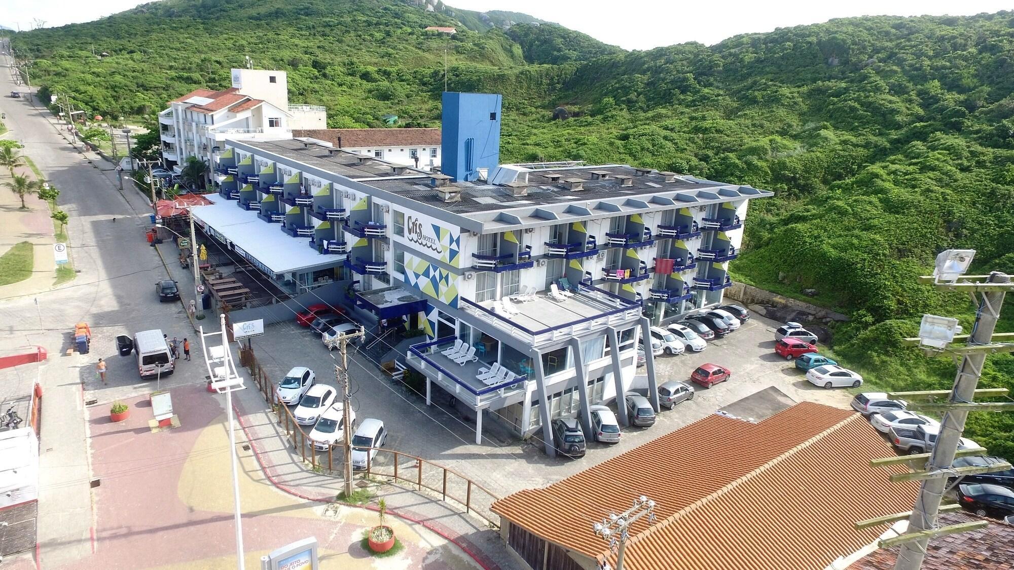 Vista Exterior Cris Hotel