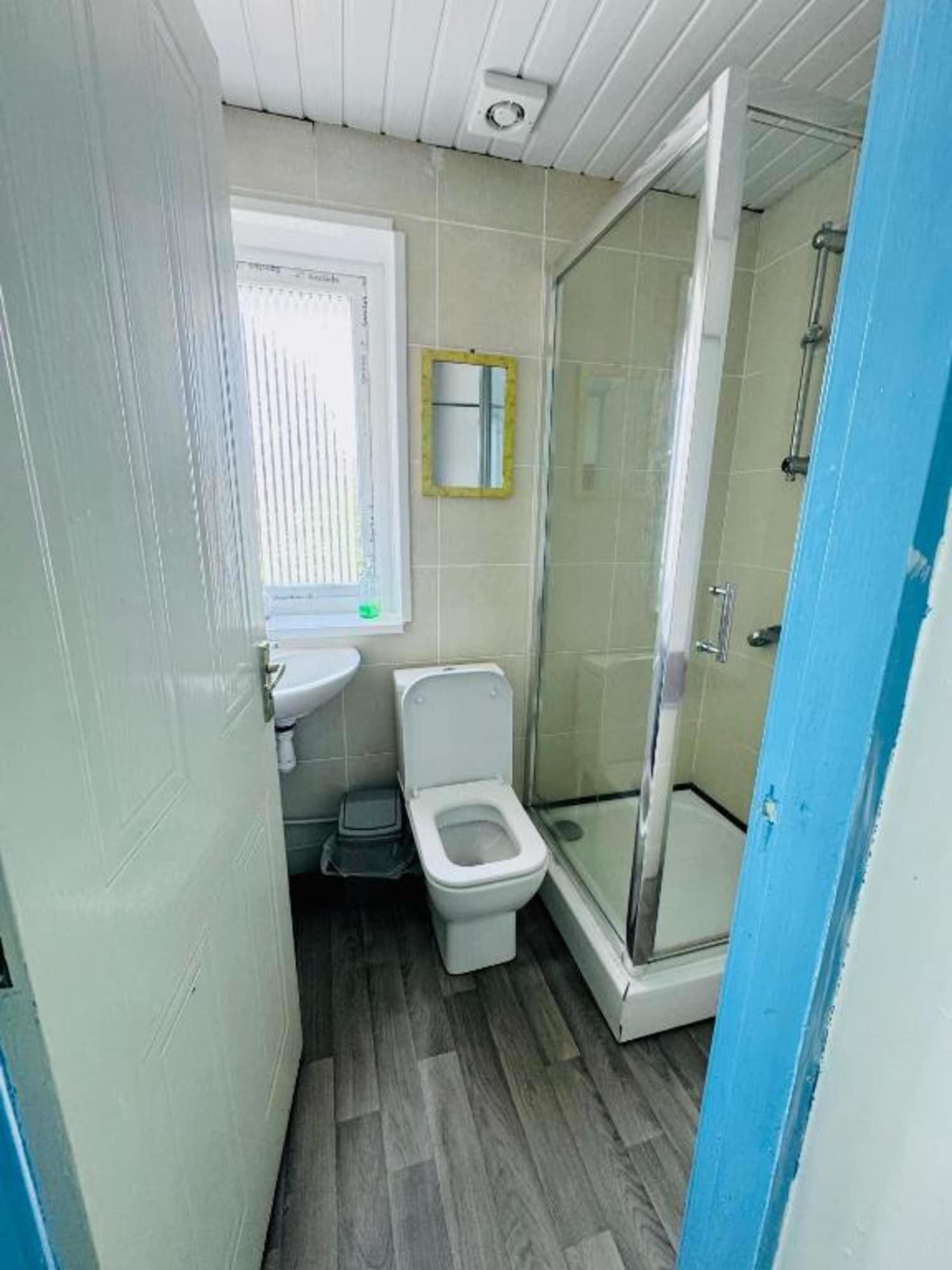 Equipamiento de Habitación OYO Unique Private Rooms - Bolton Central, Free Parking