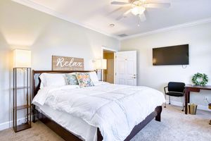 Alquiler Vacacional - 10 bedroooms/baths, 4 mi from VT