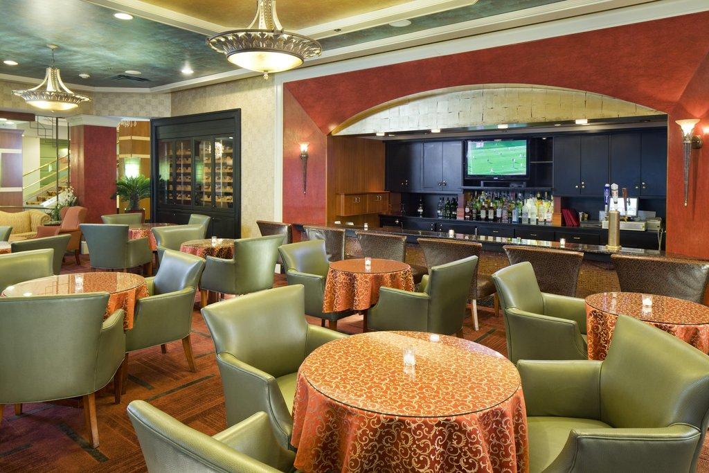 Bar/Salón DoubleTree by Hilton Fort Lee - George Washington Bridge