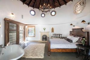 Alquiler Vacacional - Entire Hollywood Hills Castle