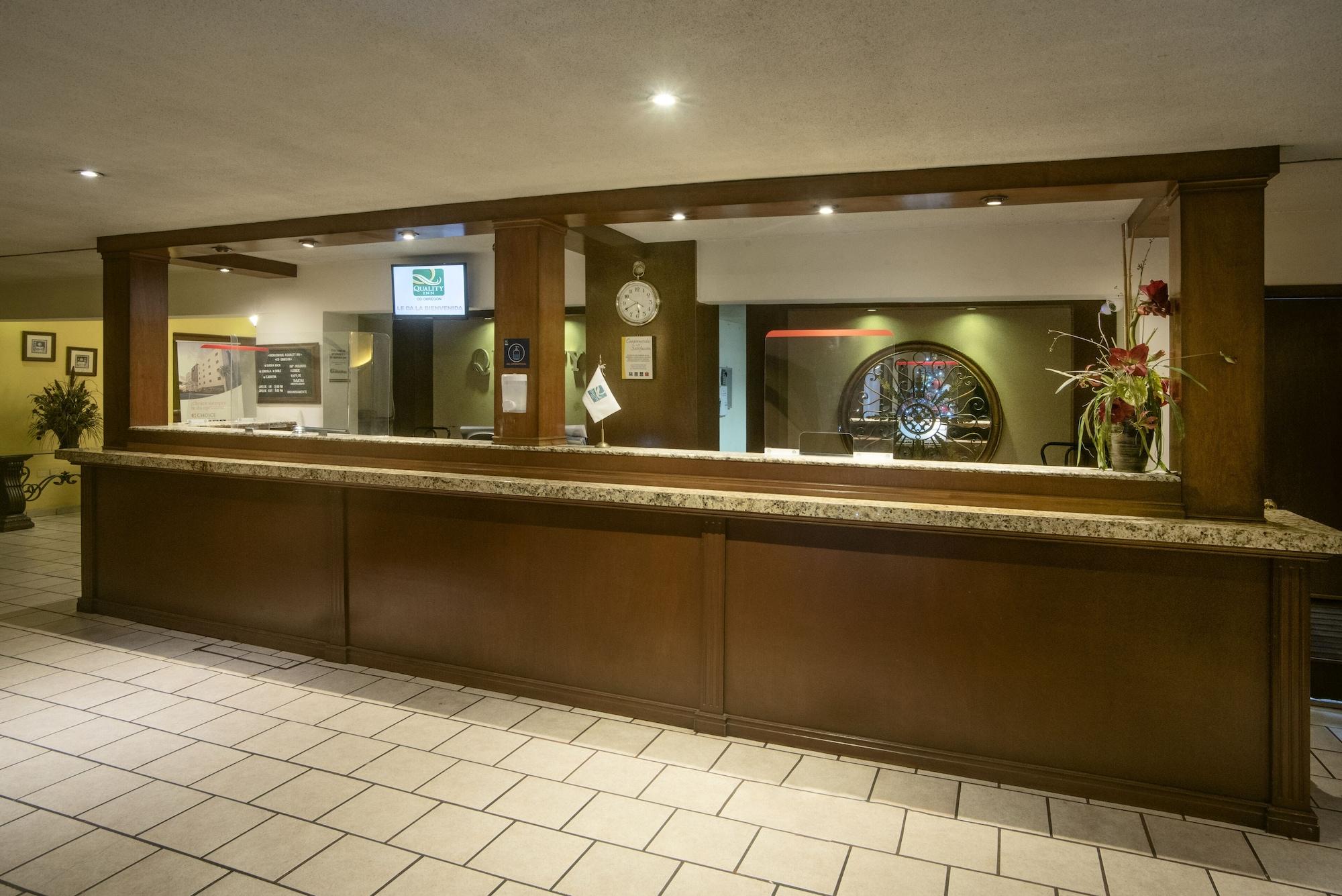 Vista Lobby Quality Inn Ciudad Obregon