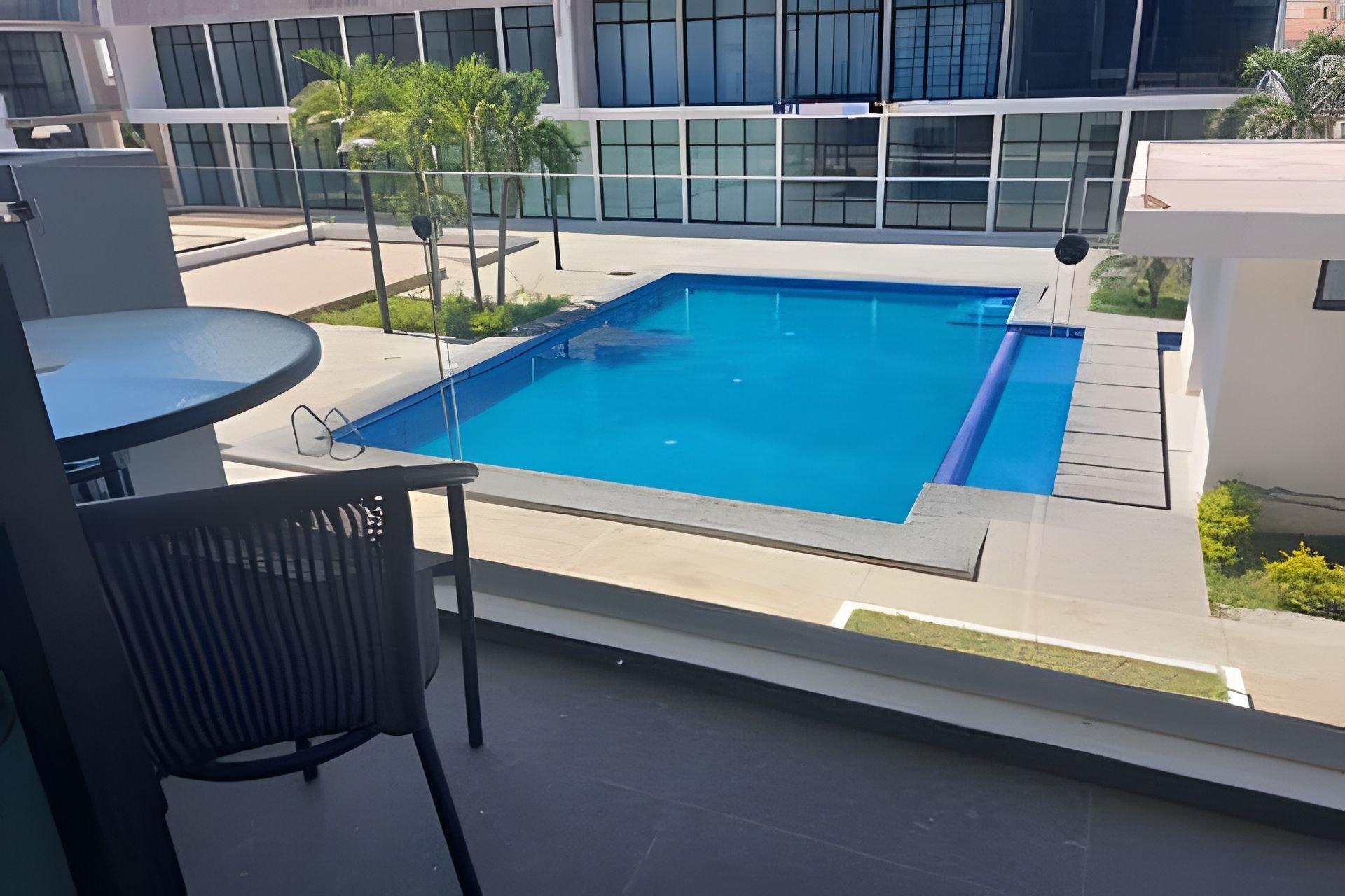 Vista Piscina Departamento en Gaviotas!