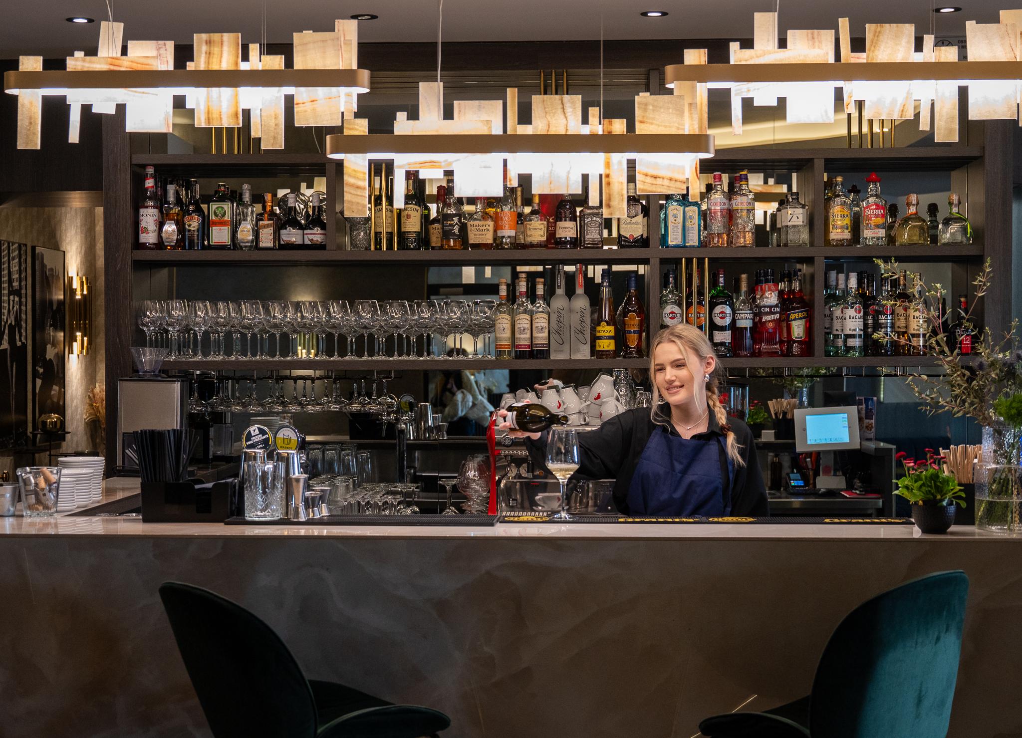 Bar/Salón Hotel Atrium