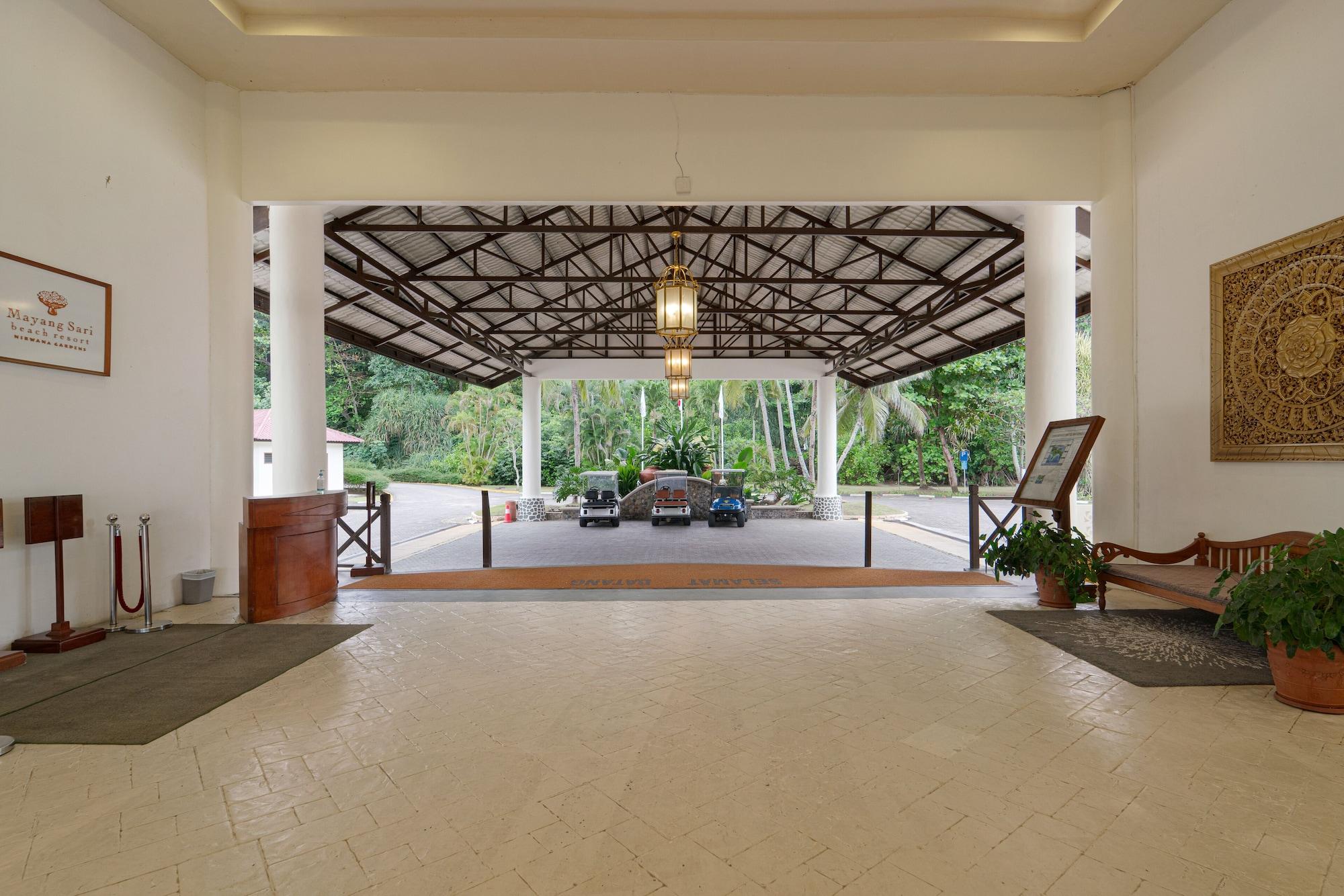 Vista Lobby Mayang Sari Beach Resort