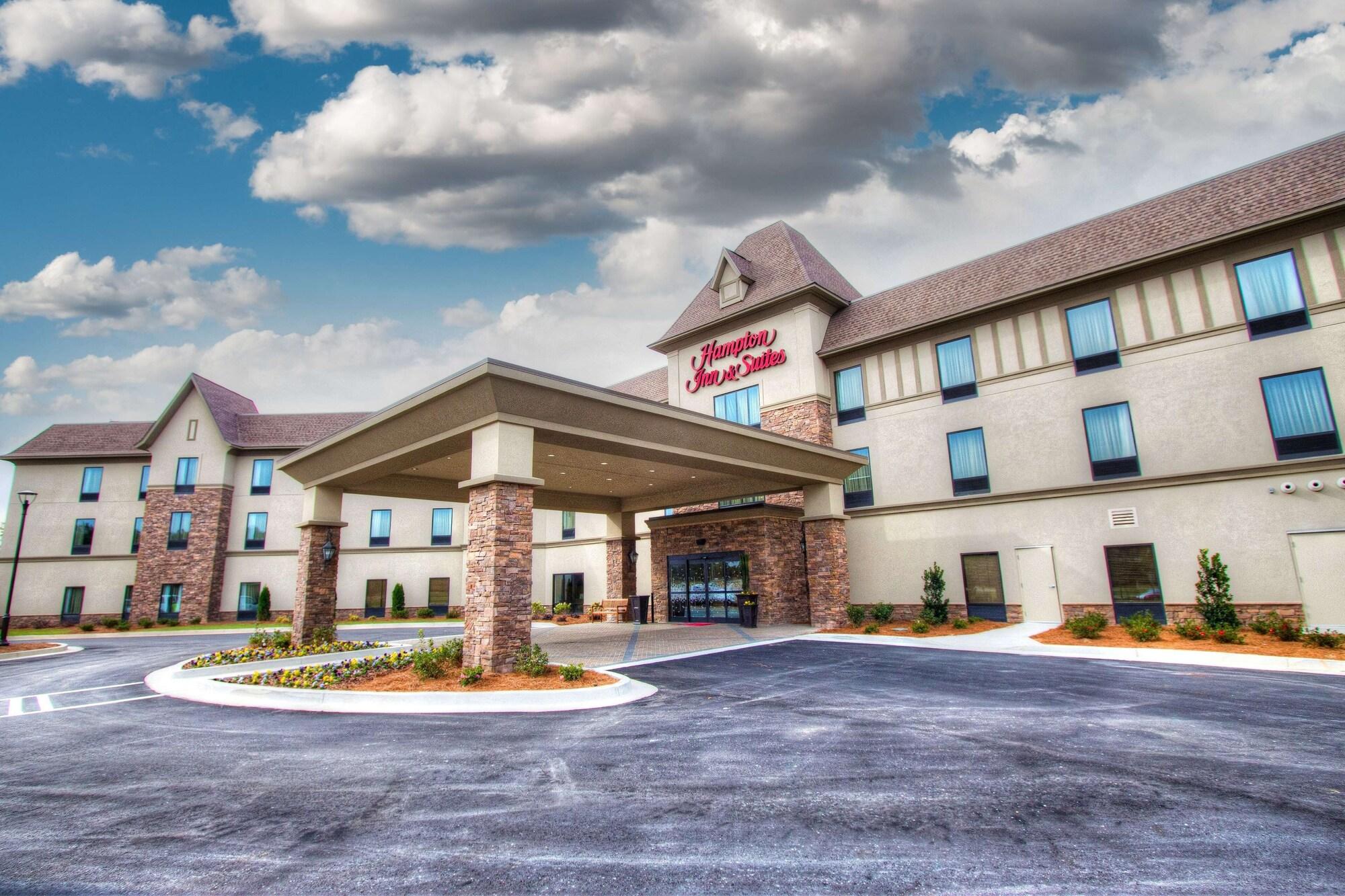 Vista Exterior Hampton Inn & Suites Braselton