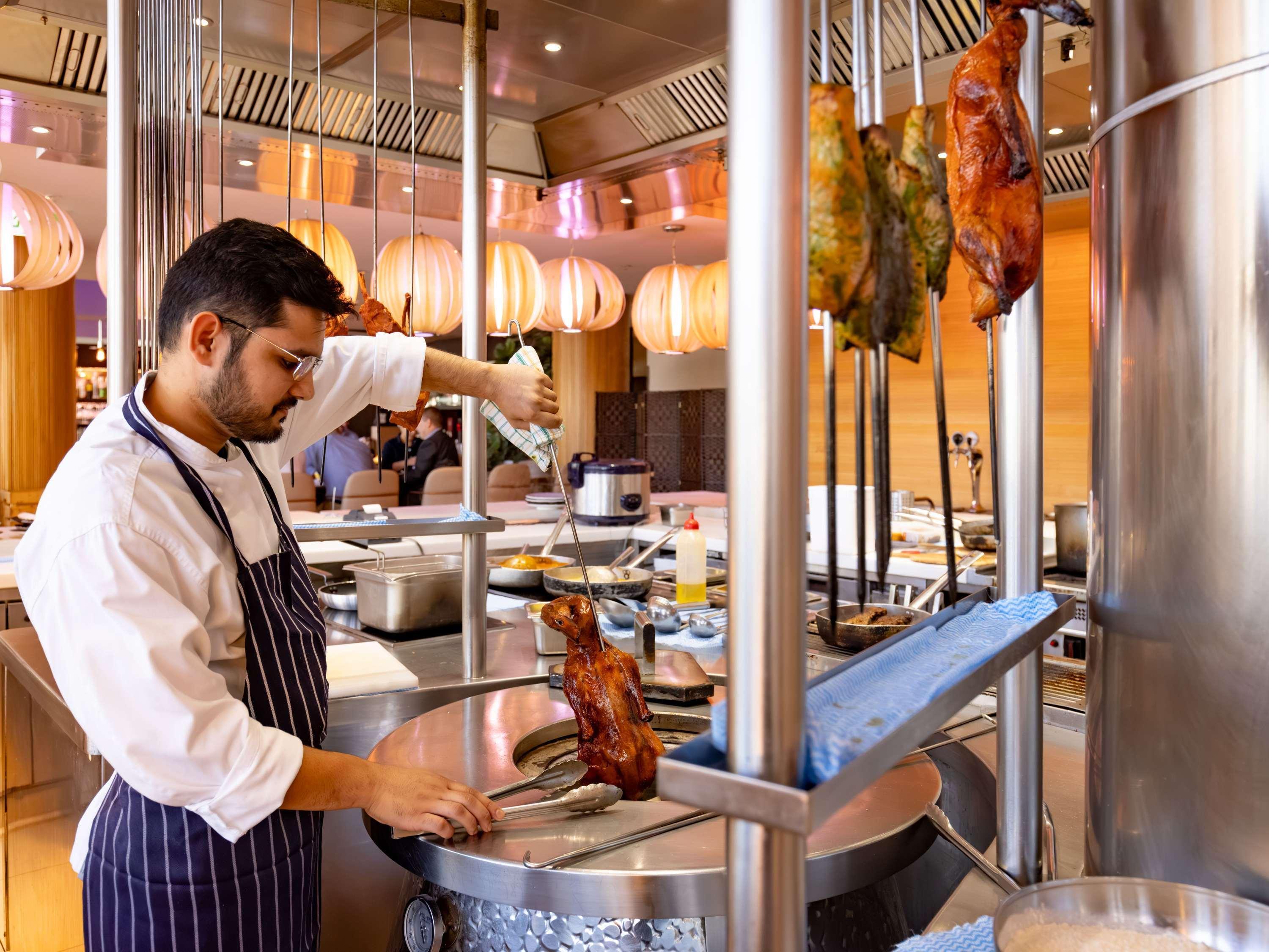 Restaurant Novotel Sydney on Darling Harbour