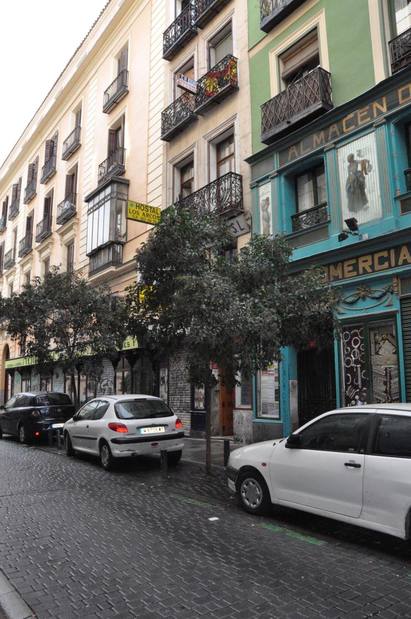 Vista Exterior Hostal Los Arcos