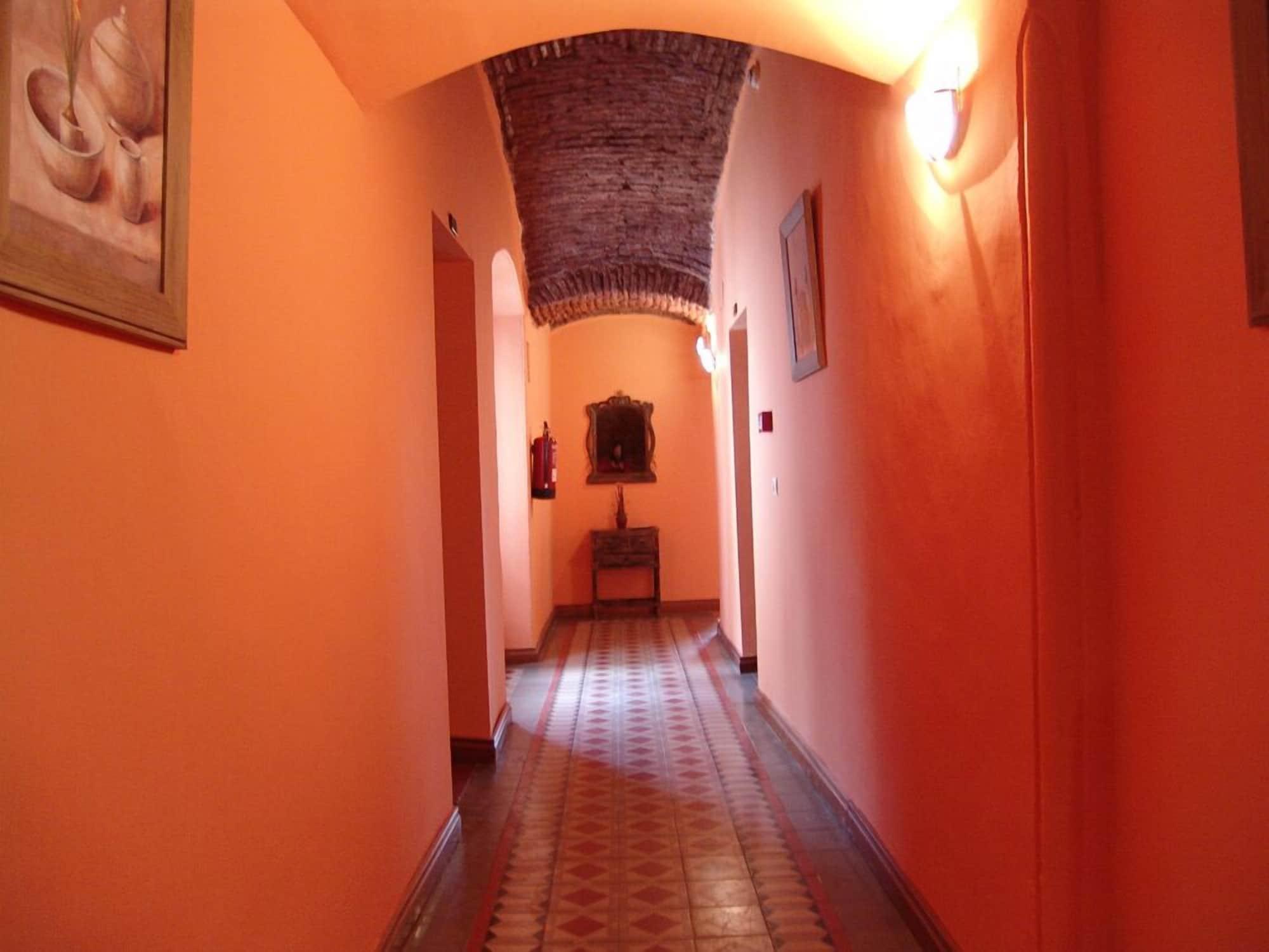 Varios Hostal San Miguel