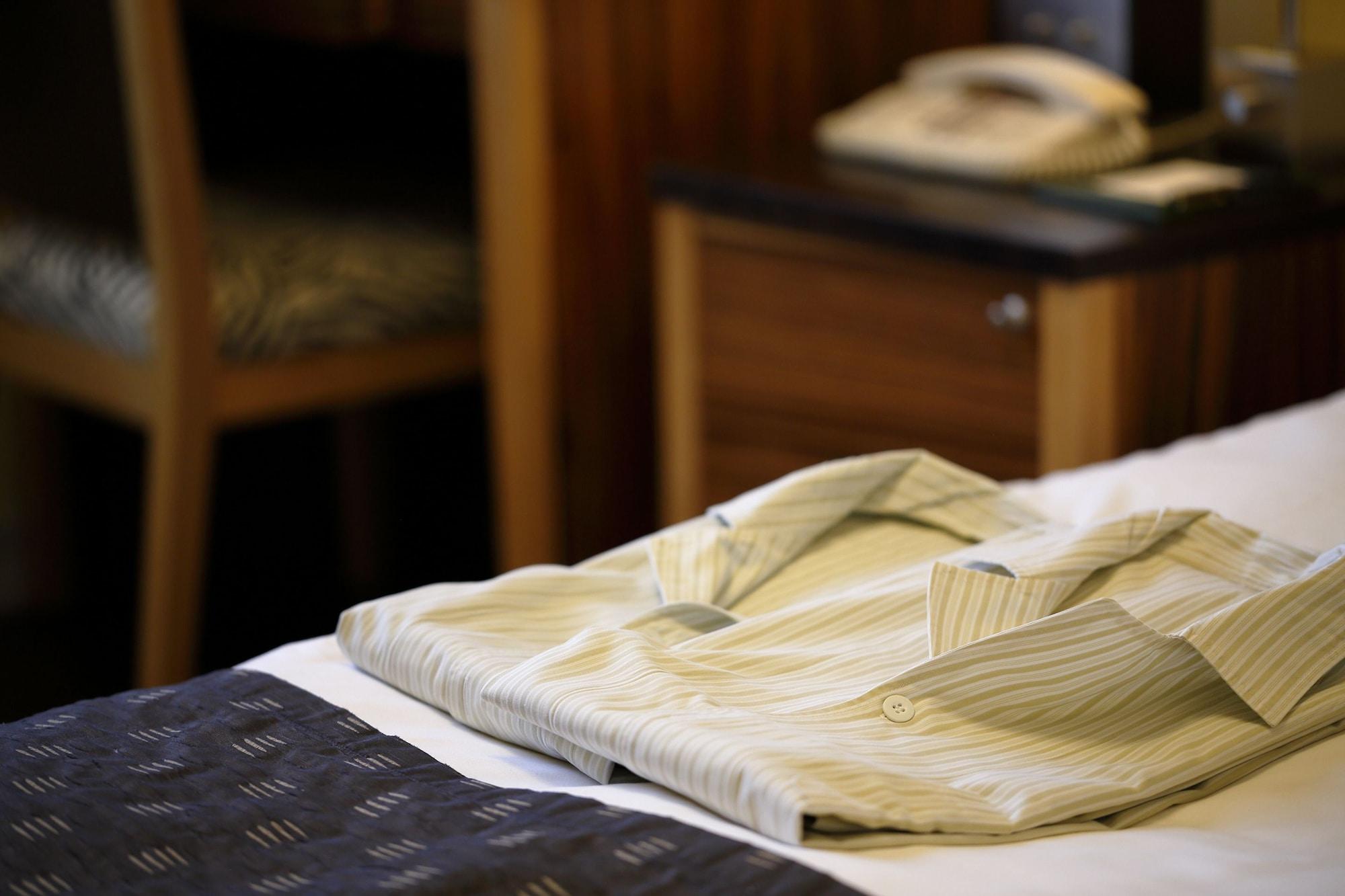 Set de Habitación Hotel Monterey La Soeur Fukuoka