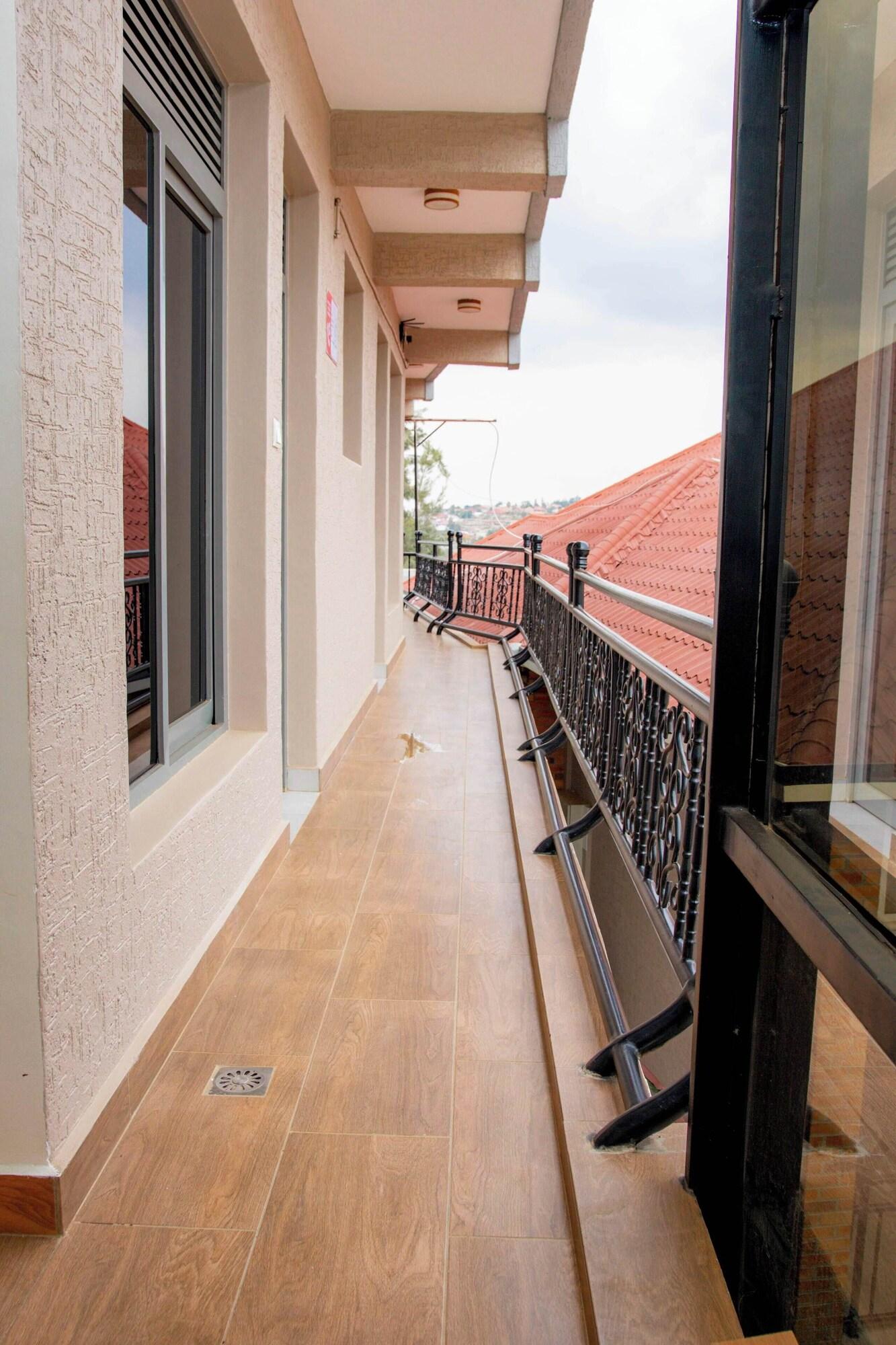 Vista Exterior Velvet Suites
