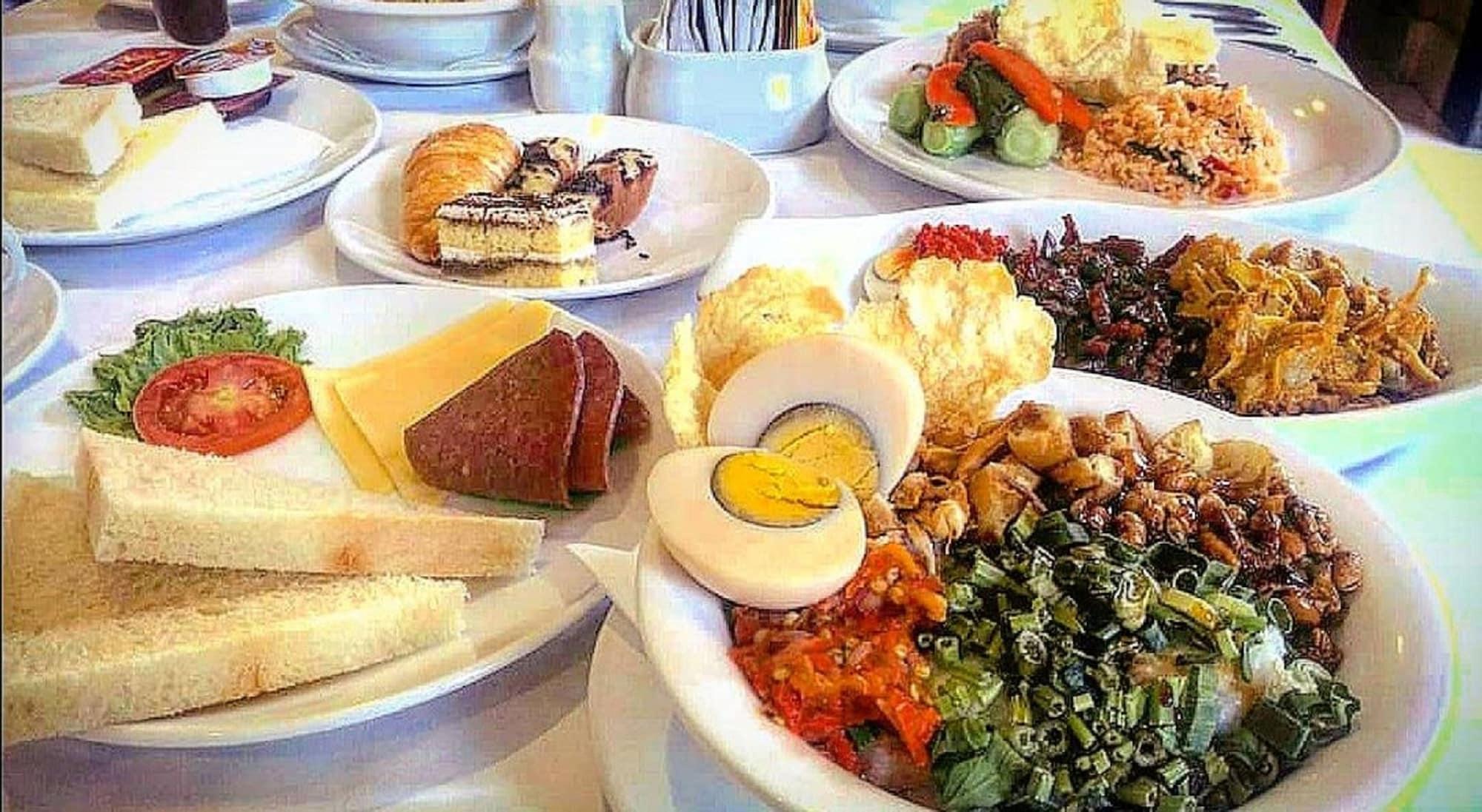 Restaurant Mega Anggrek Hotel & Convention