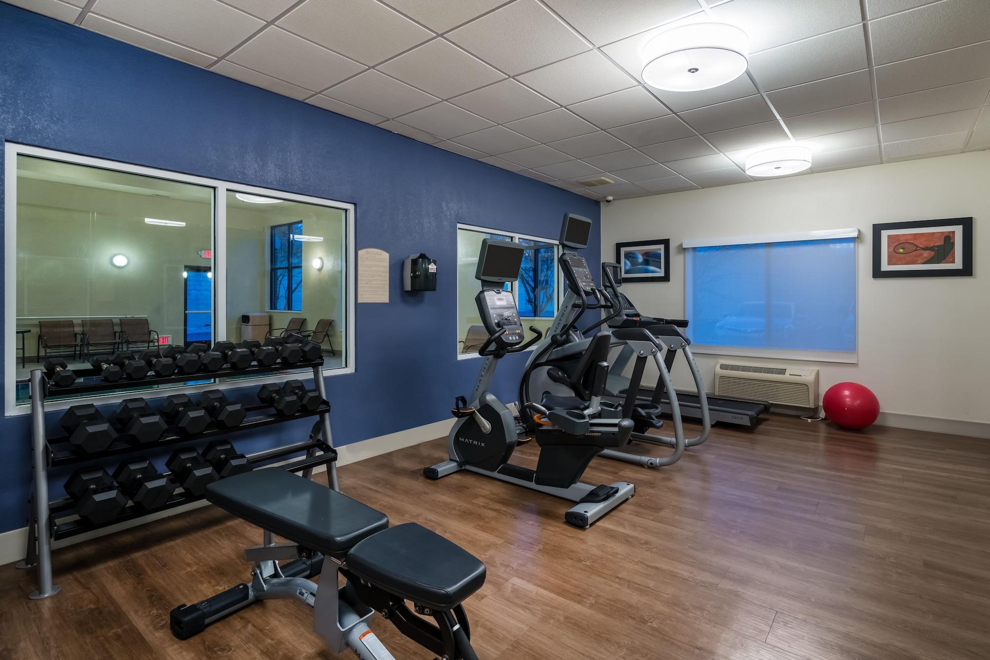 Gimnasio Holiday Inn Express Hotel & Suites Rocky Mount by IHG